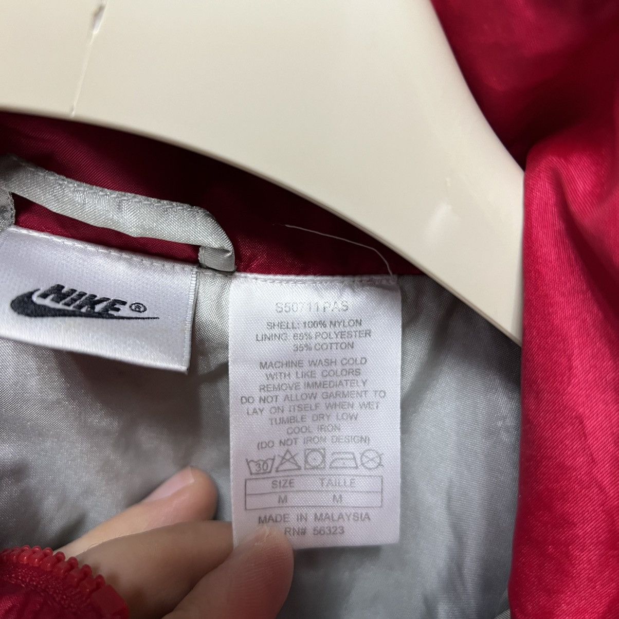 Nike Nike Vintage 90s USA Tracksuit Jacket and pants Windbreaker Size US M / EU 48-50 / 2 - 15 Thumbnail