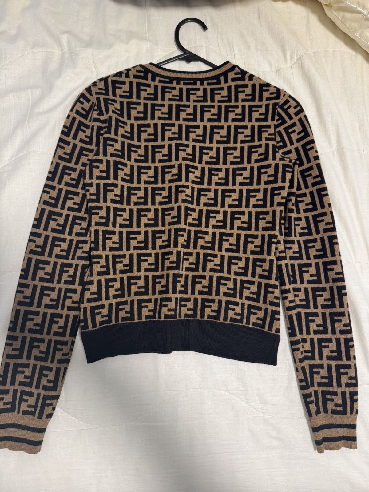 Fendi Fendi Motif Sweater Size XS / US 0-2 / IT 36-38 - 2 Thumbnail