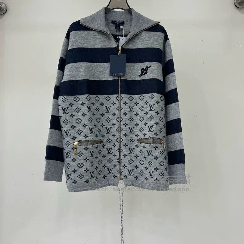 Louis Vuitton Louis Vuitton Blue and grey striped full-print hoodie jack Size US S / EU 44-46 / 1 - 1 Thumbnail