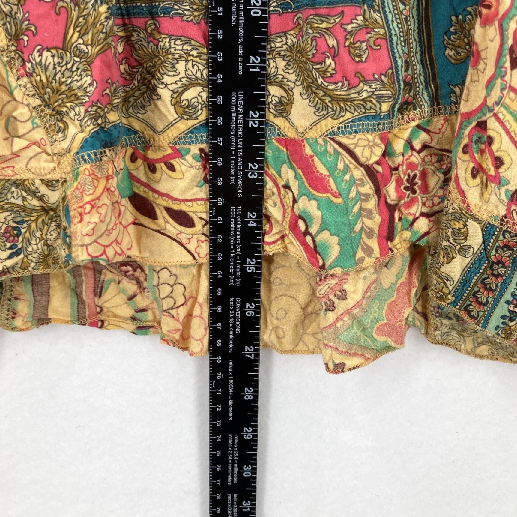 Vintage Live and Let Live Blouse Womens 3X Boho Patchwork Rayon Embellished Top Plus Size XXL / US 16-18 / IT 52-54 - 7 Thumbnail