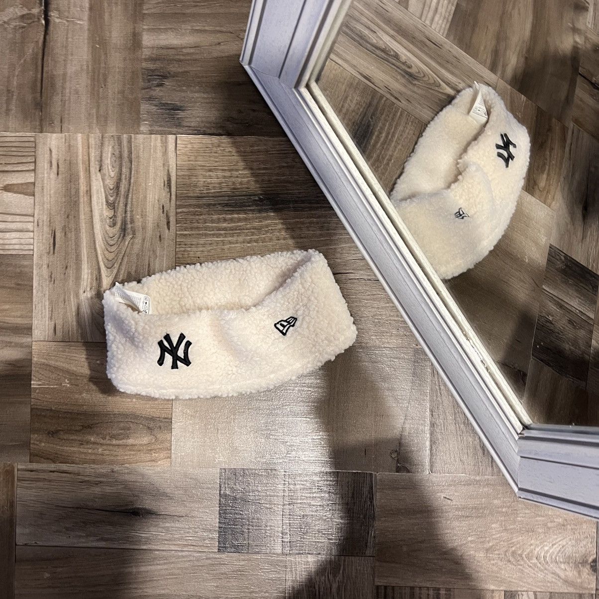 New Era × Vintage New Era Teddy Headband Size ONE SIZE - 1 Thumbnail