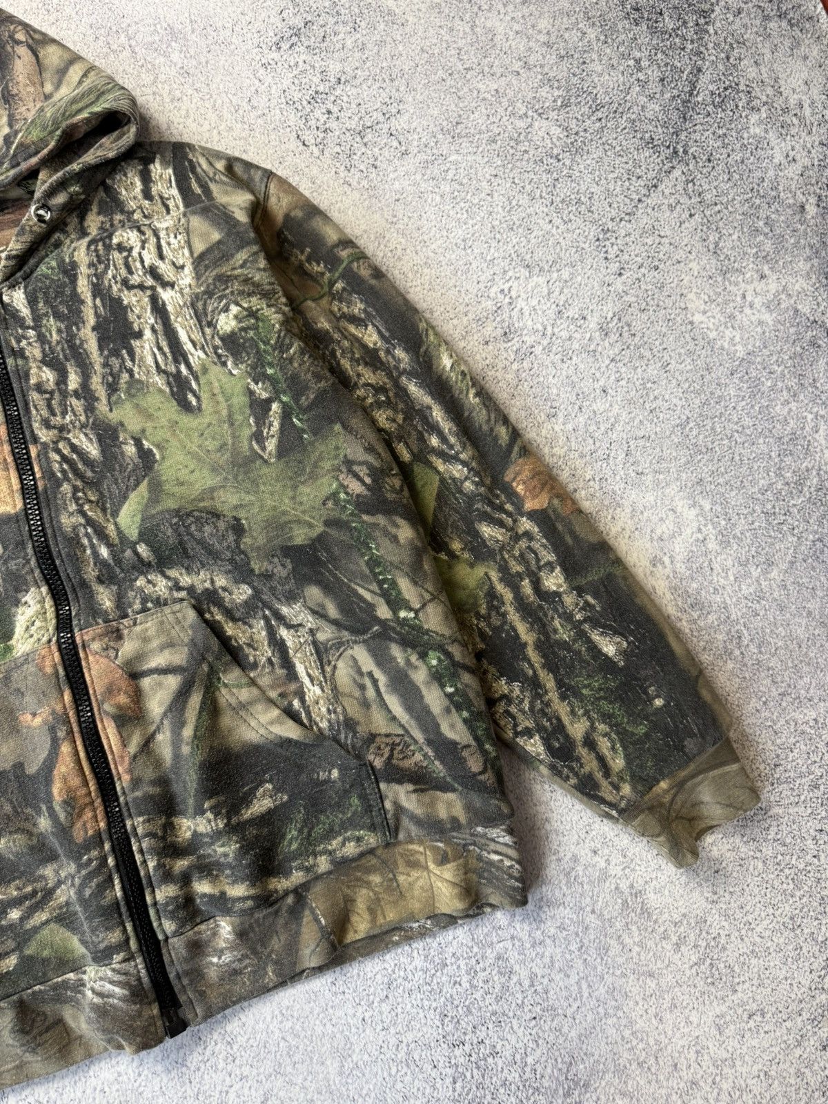Carhartt Crazy Vintage Y2K Realtree Camo Zip Hoodie Carhartt Style Size US M / EU 48-50 / 2 - 10 Thumbnail