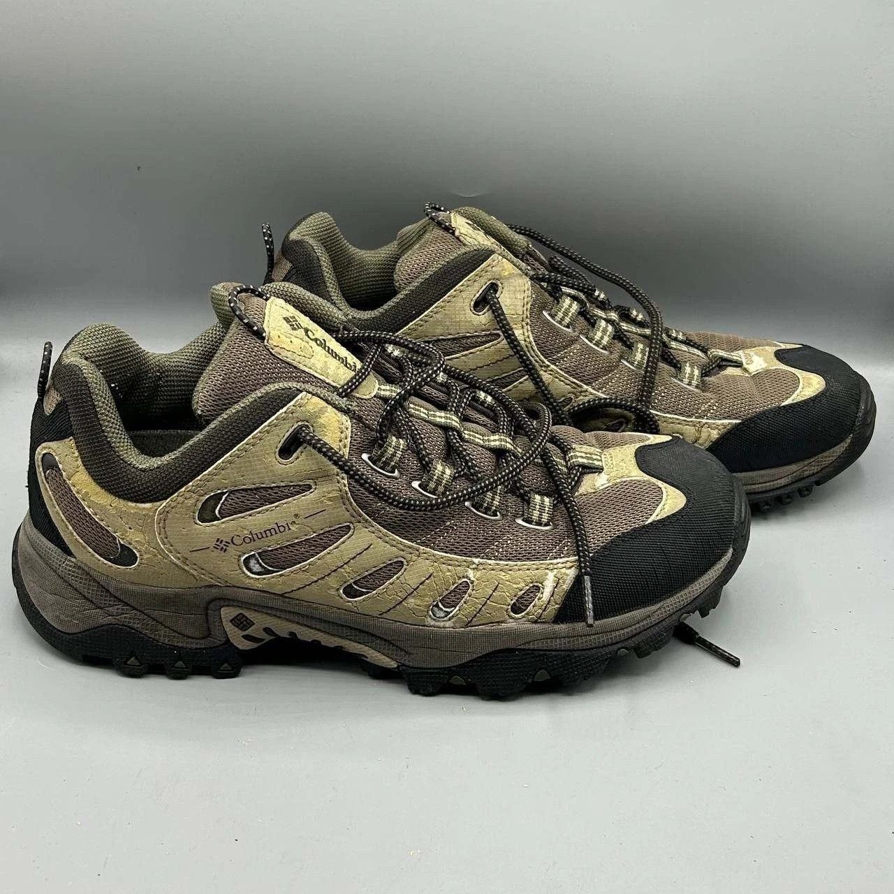 Columbia Columbia Black Rock Hiking 10.5 Low Top Sneakers BM3120-103 Size US 10.5 / EU 43-44 - 1 Thumbnail
