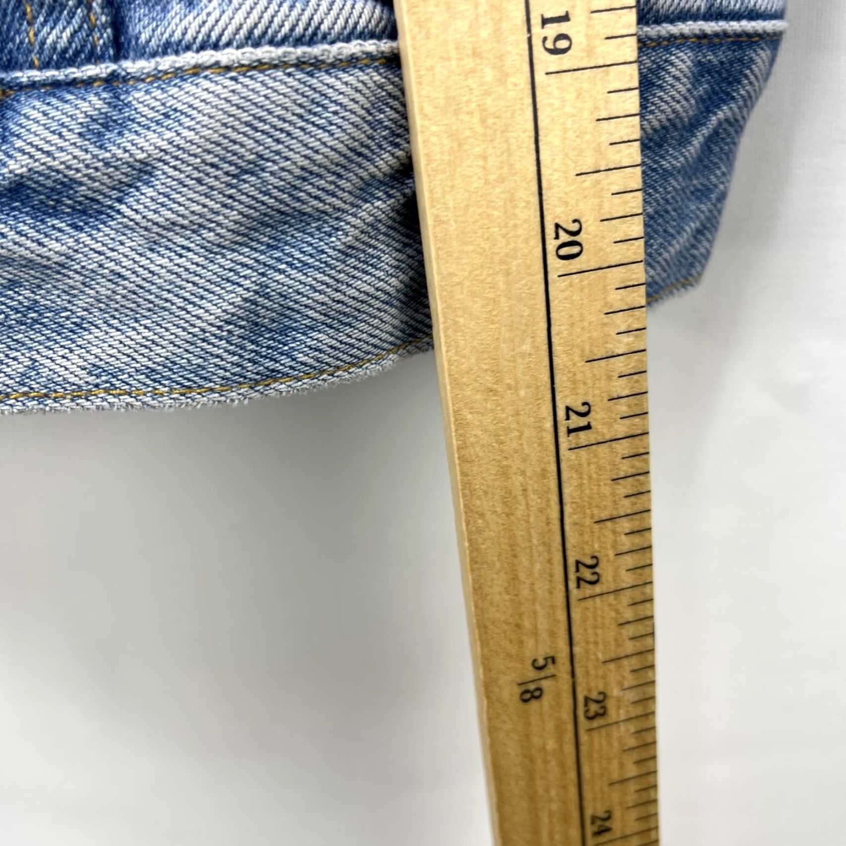 Gap VINTAGE Gap Denim Jacket Light Wash Womens S Blue Denim Jacket Retro Y2K Womens Jacket Size S / US 4 / IT 40 - 7 Thumbnail