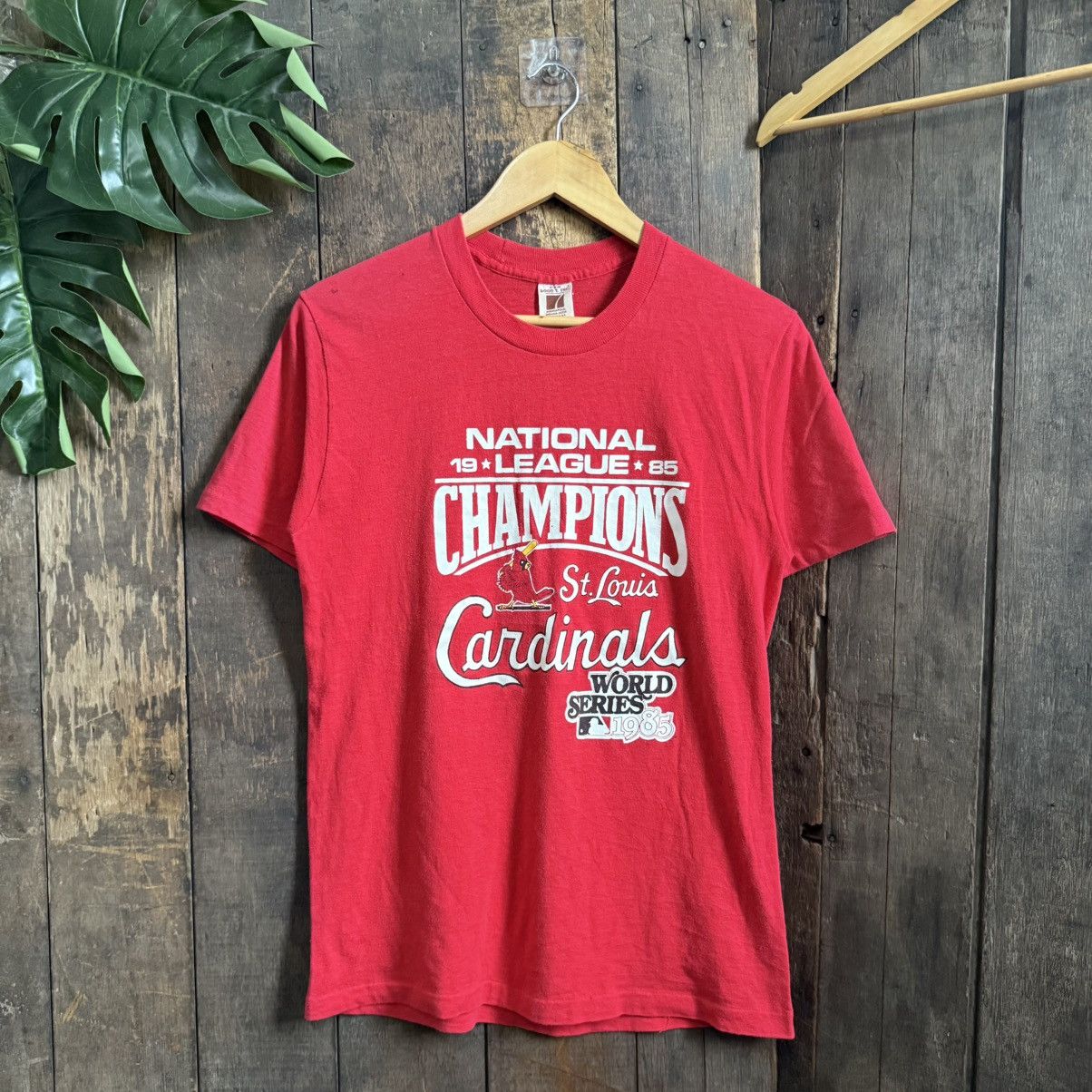 Logo 7 Vintage Logo 7 Cardinals World Series Champ 1985 Tshirt Size US S / EU 44-46 / 1 - 1 Thumbnail