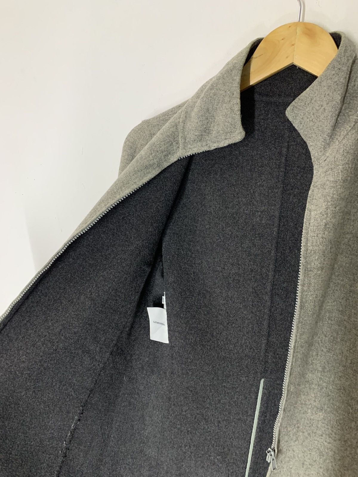 Costume National Costume National Minimalist Mid-Length Coat Made In Italy Size US S / EU 44-46 / 1 - 11 Thumbnail