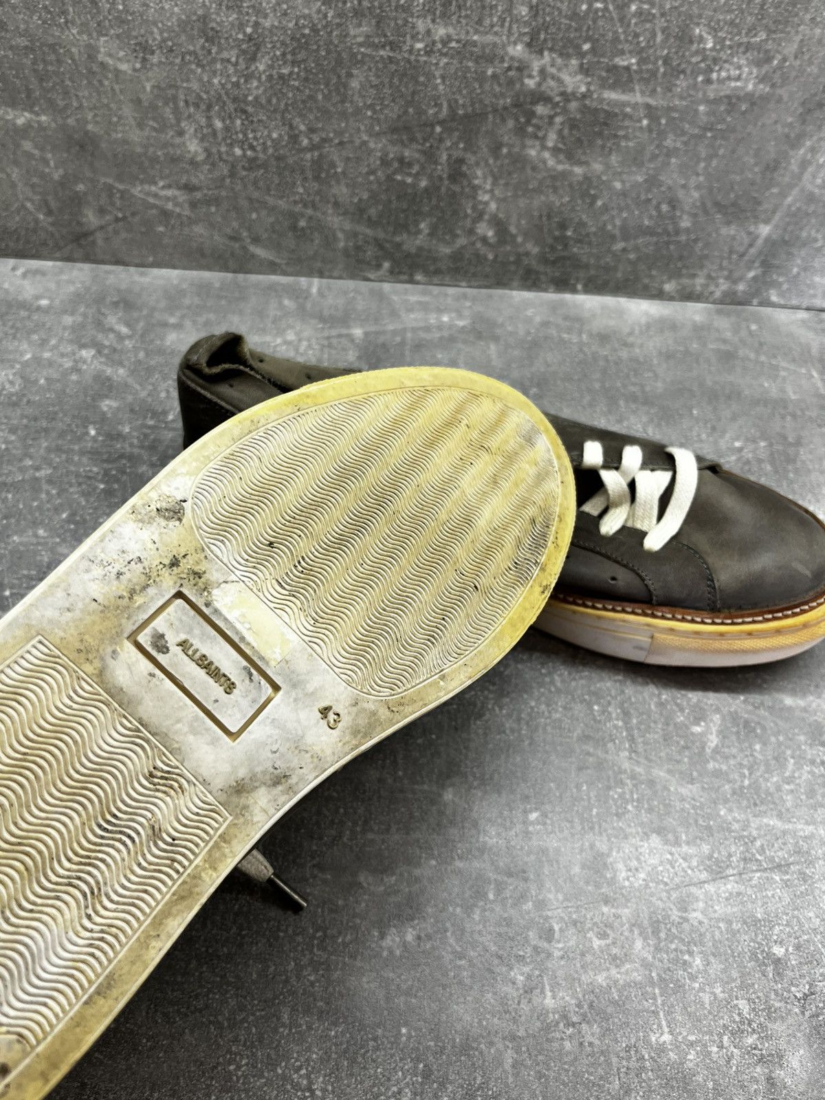 Allsaints Allsaints leather sneakers size 43 Size US 10 / EU 43 - 12 Thumbnail