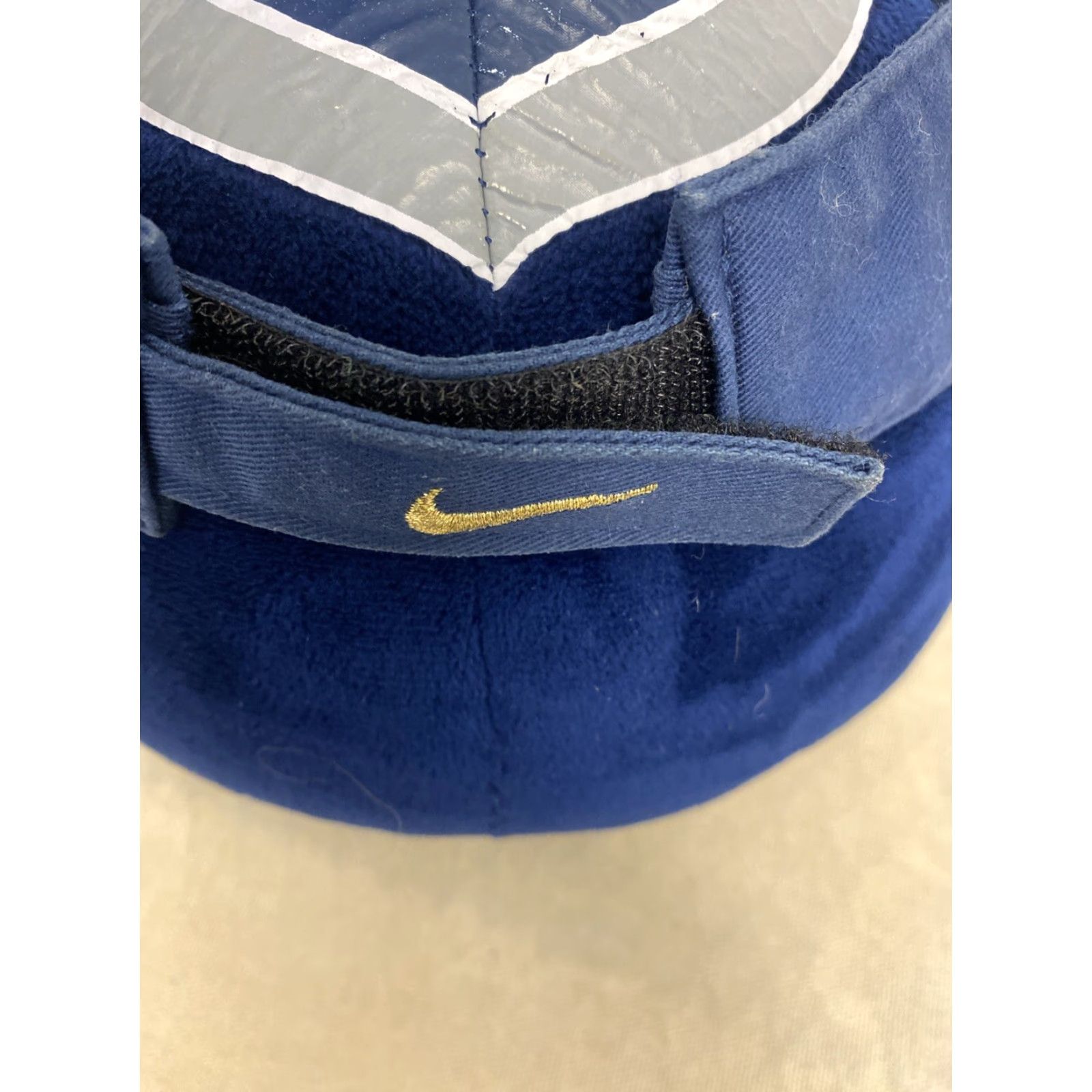 Nike VINTAGE Nike Visor Hat Cap Unisex Adults One Size Navy Blue Adjustable Sports Style Size ONE SIZE - 3 Thumbnail