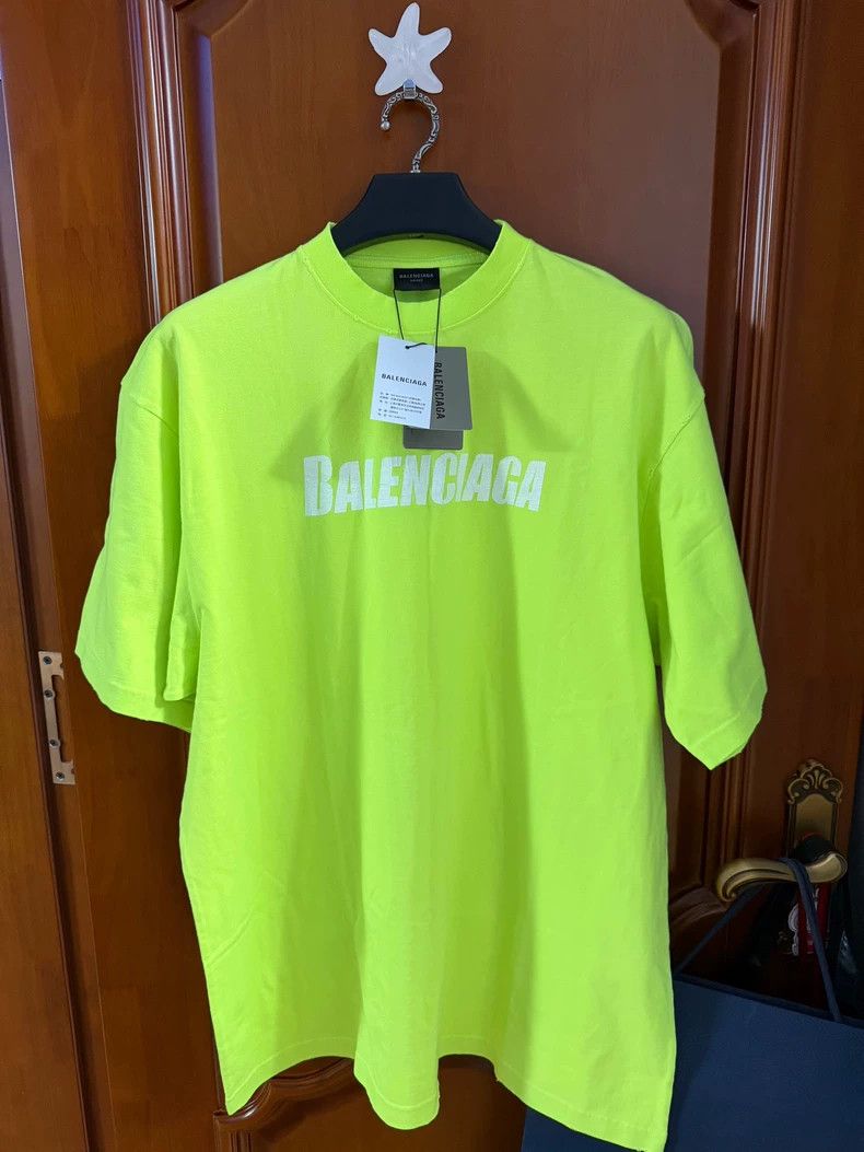 Balenciaga Balenciaga Neon Green Distressed T-shirt - dmc Size US S / EU 44-46 / 1 - 1 Thumbnail