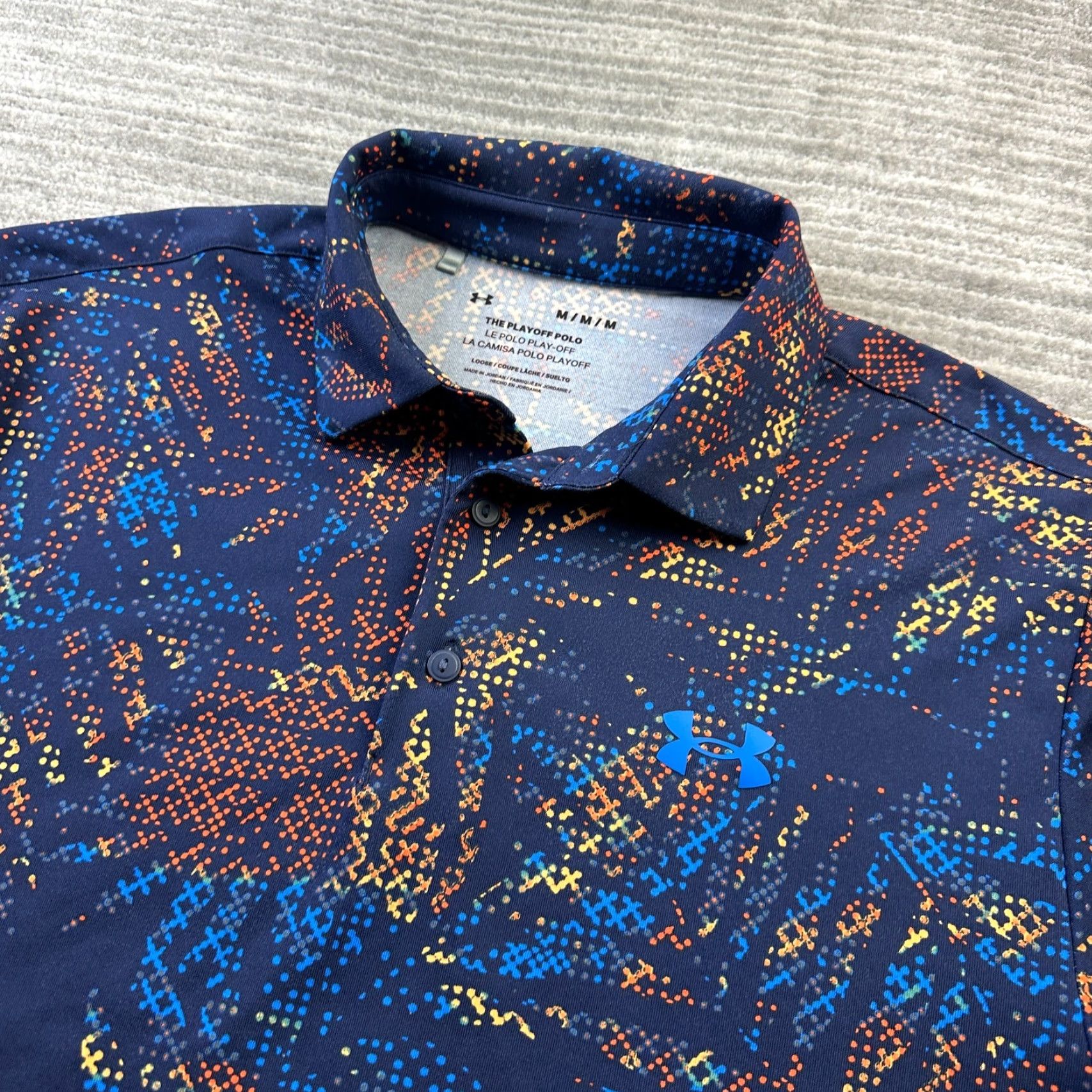 Under Armour Under Armour Polo Shirt Mens Medium Blue Golf All Over Print Playoff Printed Size US M / EU 48-50 / 2 - 2 Thumbnail