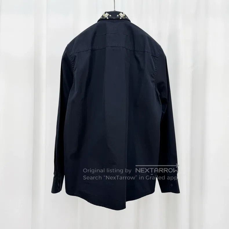 Givenchy Givenchy Jasmine Pearl Neckline Long Sleeve Shirt (Size 37 Size US M / EU 48-50 / 2 - 2 Thumbnail