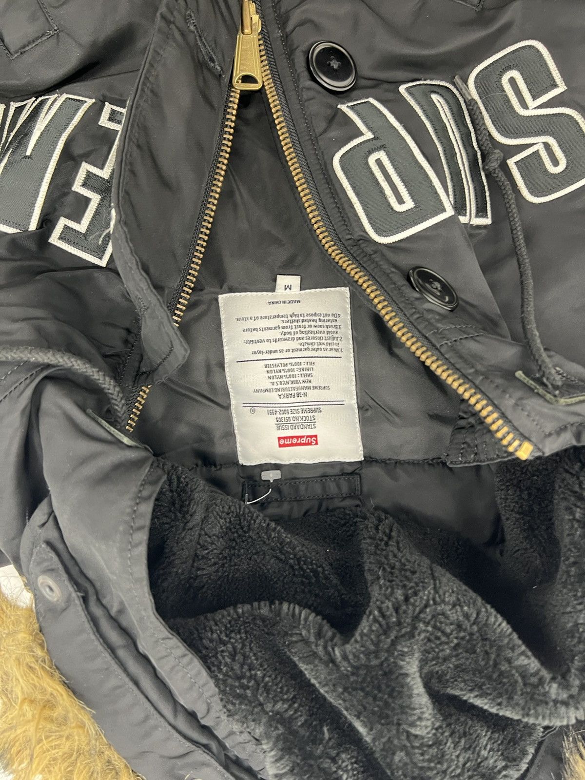 Supreme Supreme Fur Hood Winter Coat Size US M / EU 48-50 / 2 - 2 Thumbnail