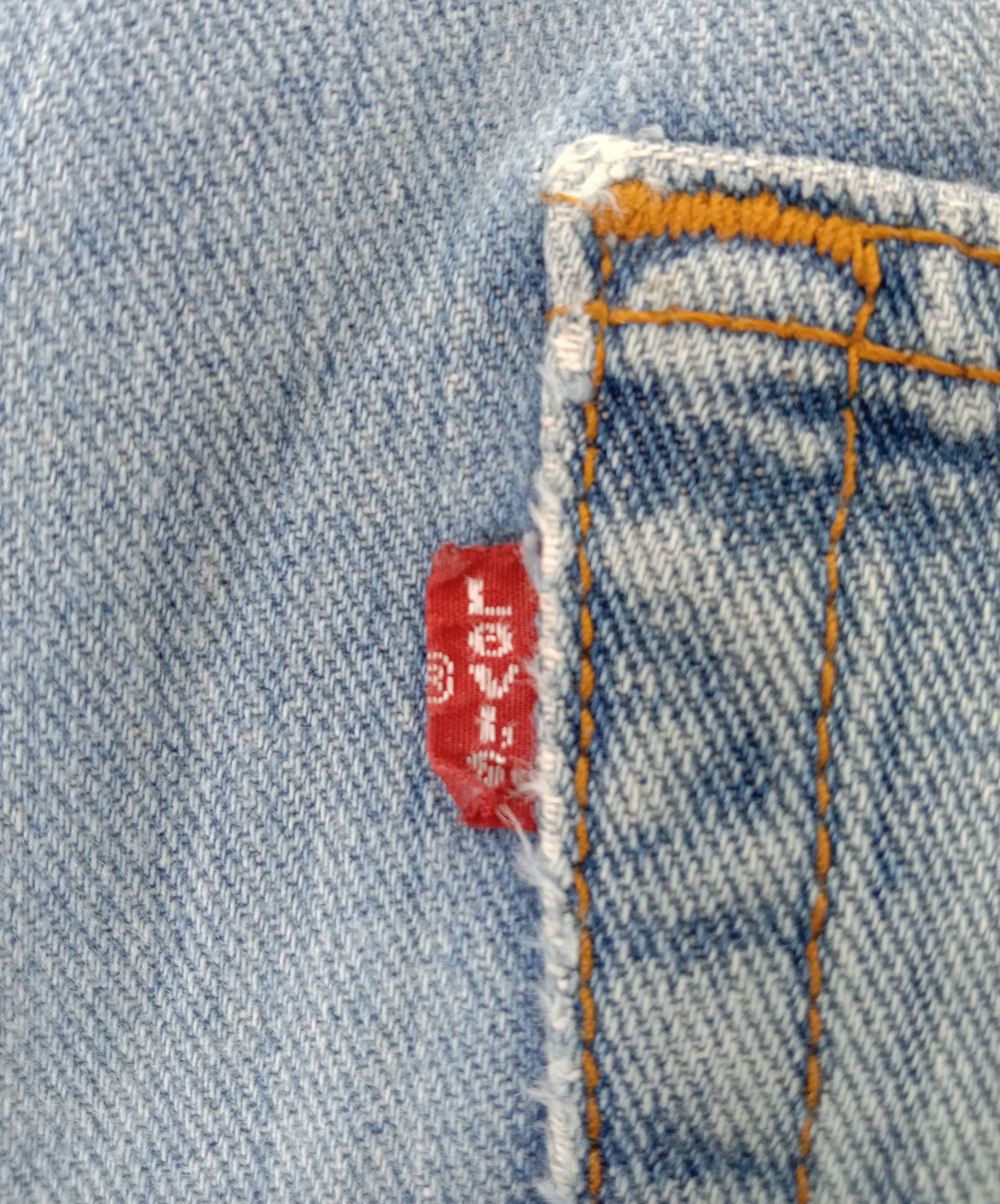 Levi's Vintage Levi's 505 Jeans Regular Fit Distressed Denim Size US 36 / EU 52 - 11 Thumbnail
