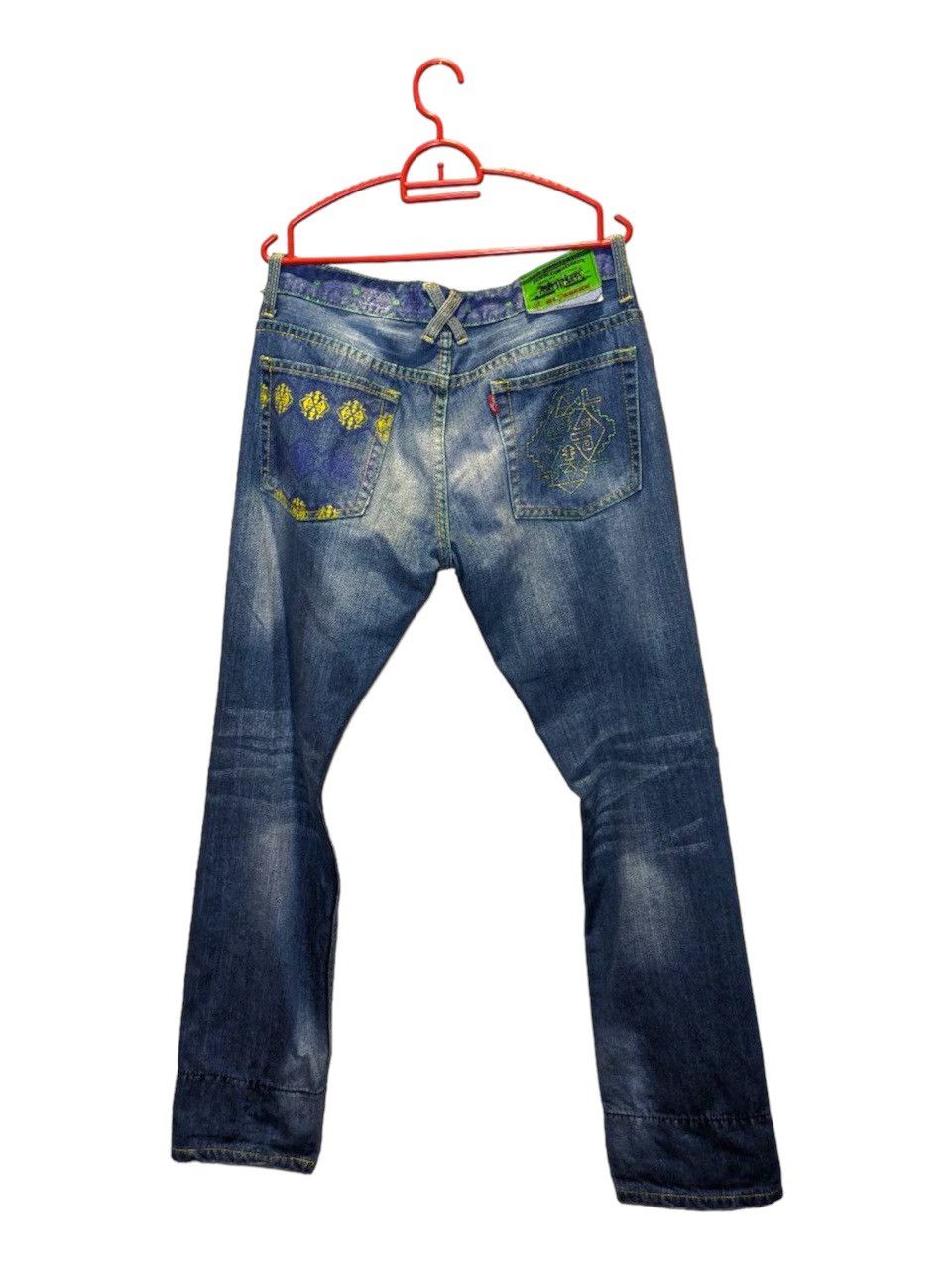 CLOT × Levi's × Medicom Toy RARE LEVIS CLOT BEARBRICK DISTRESSED JEANS Size US 32 / EU 48 - 2 Thumbnail