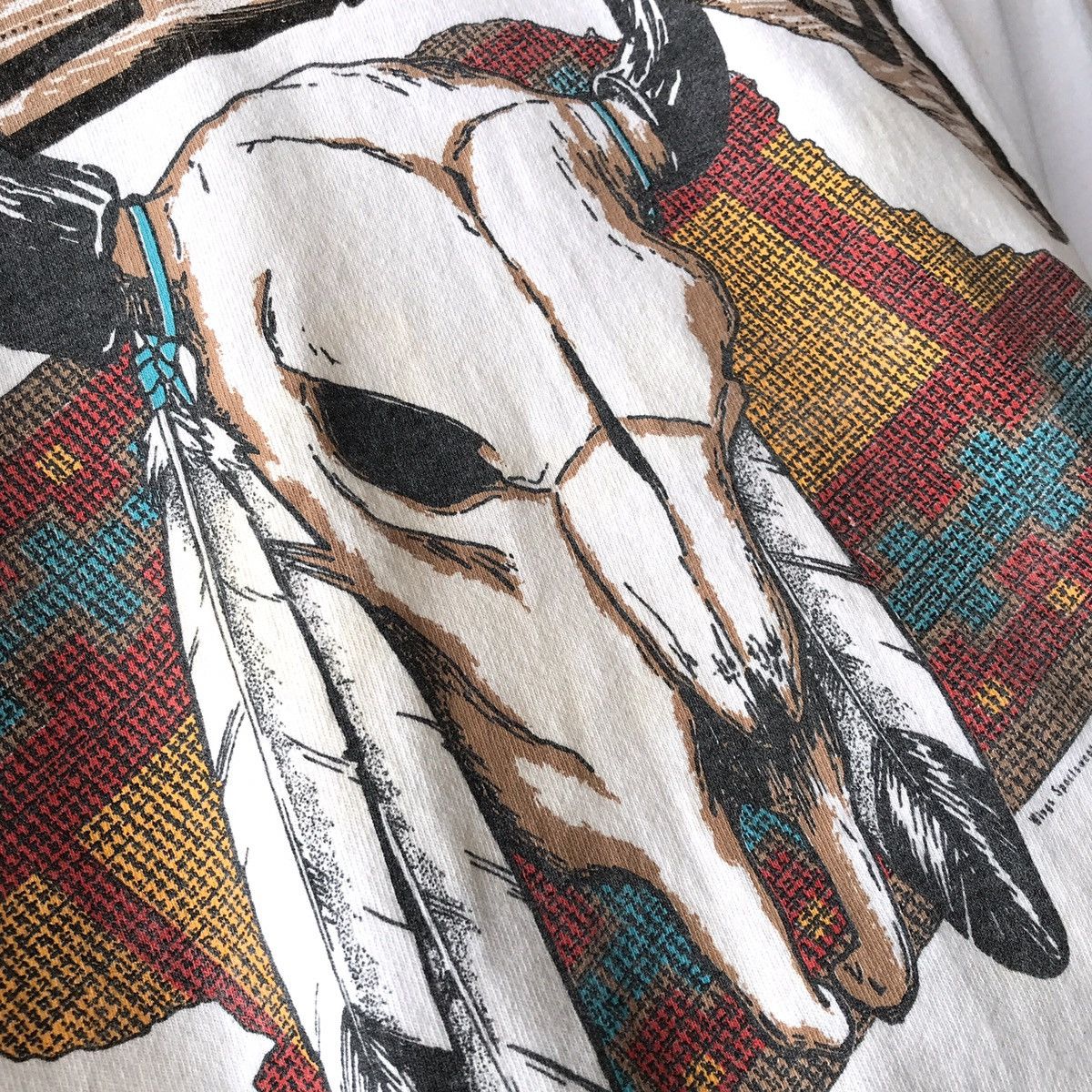 Tultex × Vintage Texas Native American Buffalo Skulls Vintage 1990s Tee Size US L / EU 52-54 / 3 - 5 Thumbnail