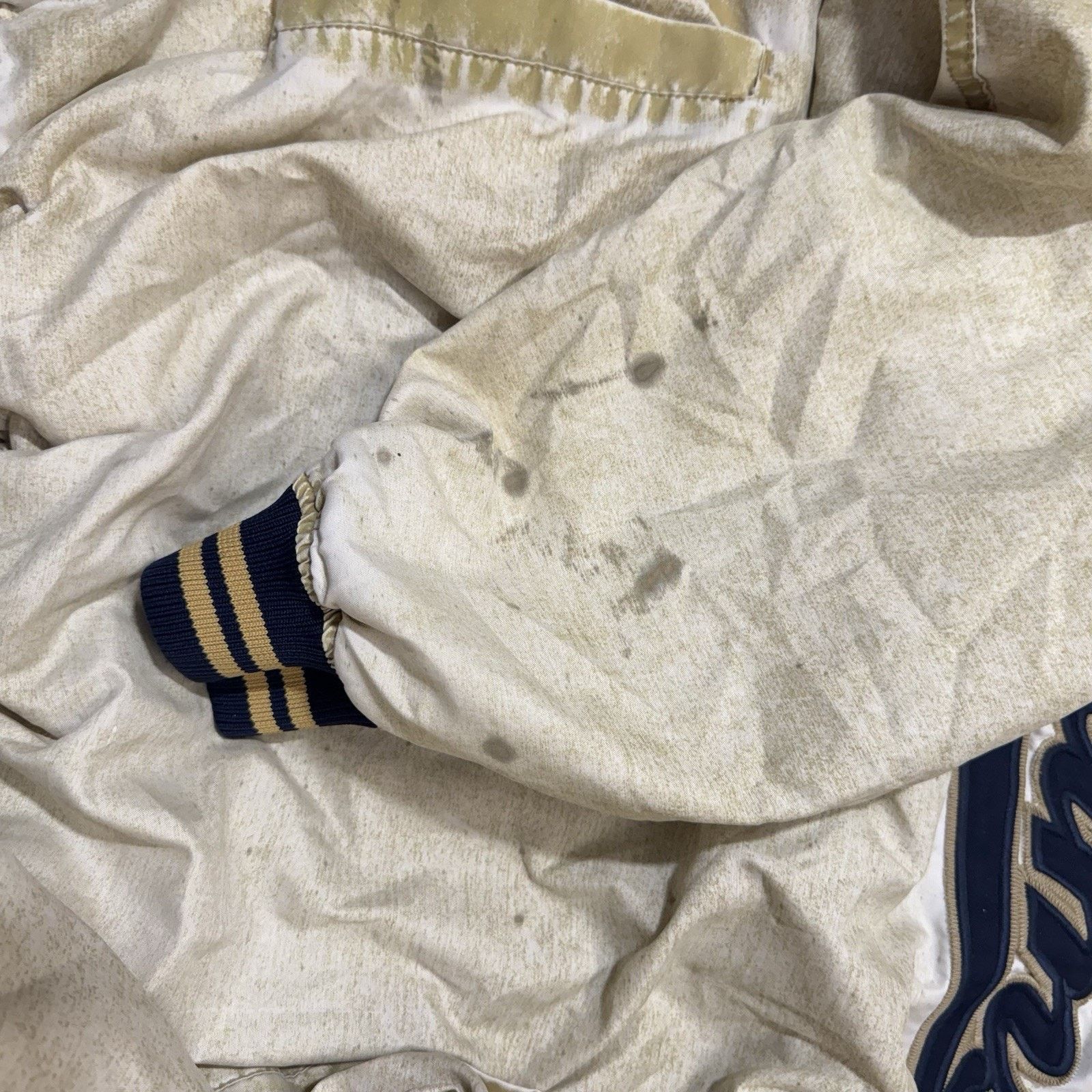 Reebok Reebok St. Louis Rams Men Size XLPullover V Neck Windbreaker Size US XL / EU 56 / 4 - 4 Thumbnail