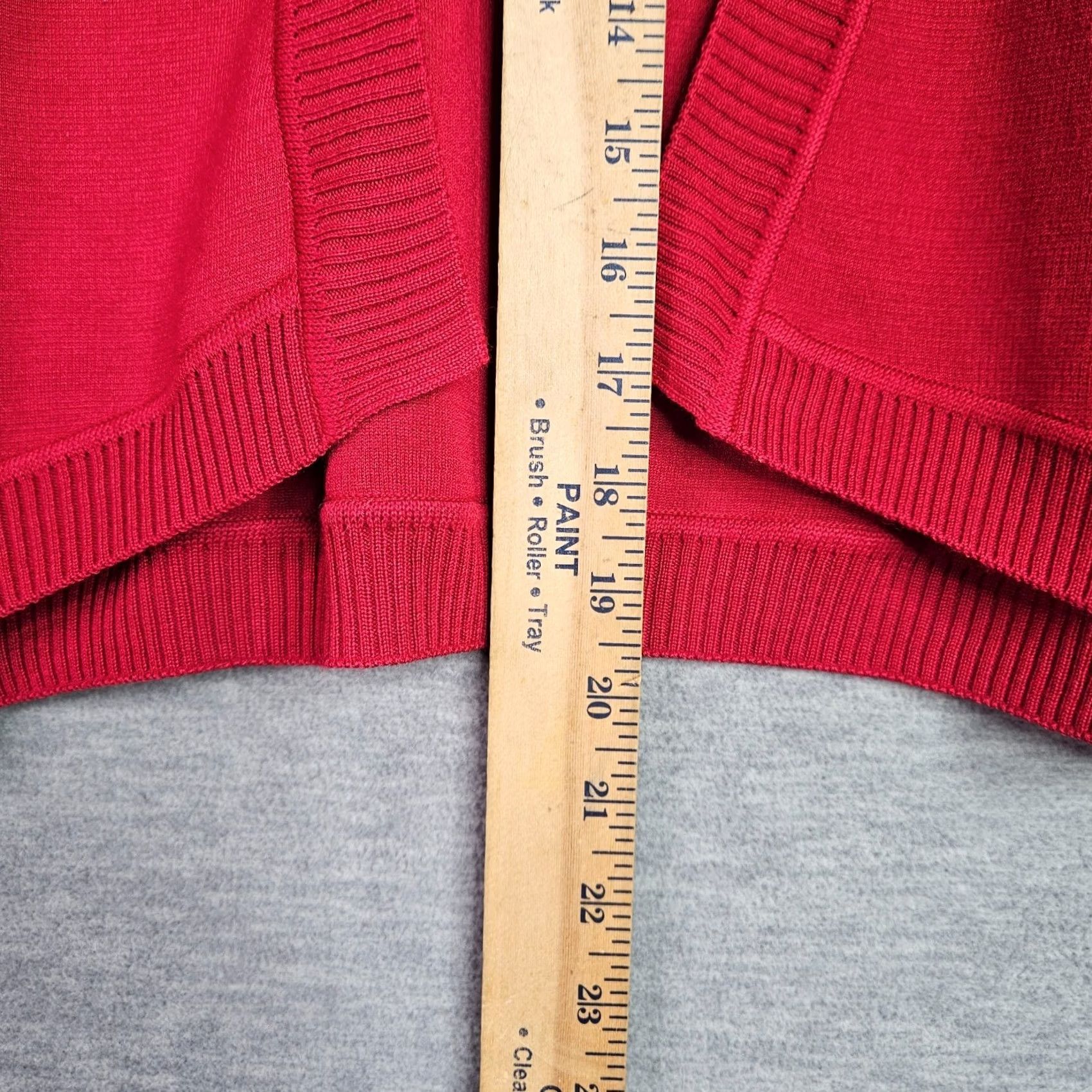St. John St.John Women's M Red Cropped Open Front Knit Sweater Cardigan V-Neck Wool Rayon USA Holiday 90s Modern Mens Womens Boys Girls Size M / US 6-8 / IT 42-44 - 4 Thumbnail