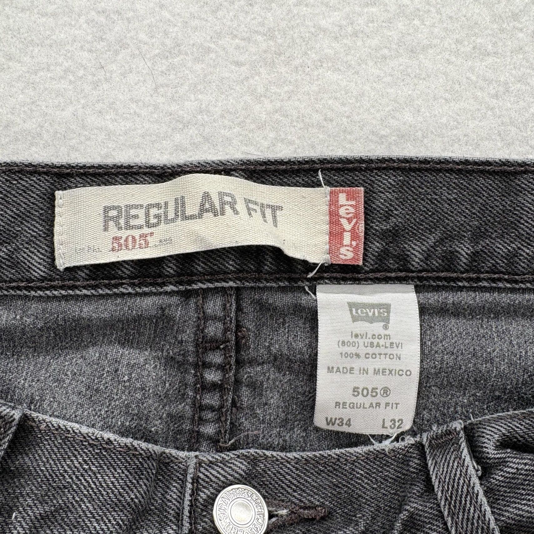 Levi's VINTAGE Levi's 505 Jeans Mens 34x32 Regular Fit Charcoal Gray Wash Denim Straight Y2K VTG Size US 34 / EU 50 - 4 Thumbnail