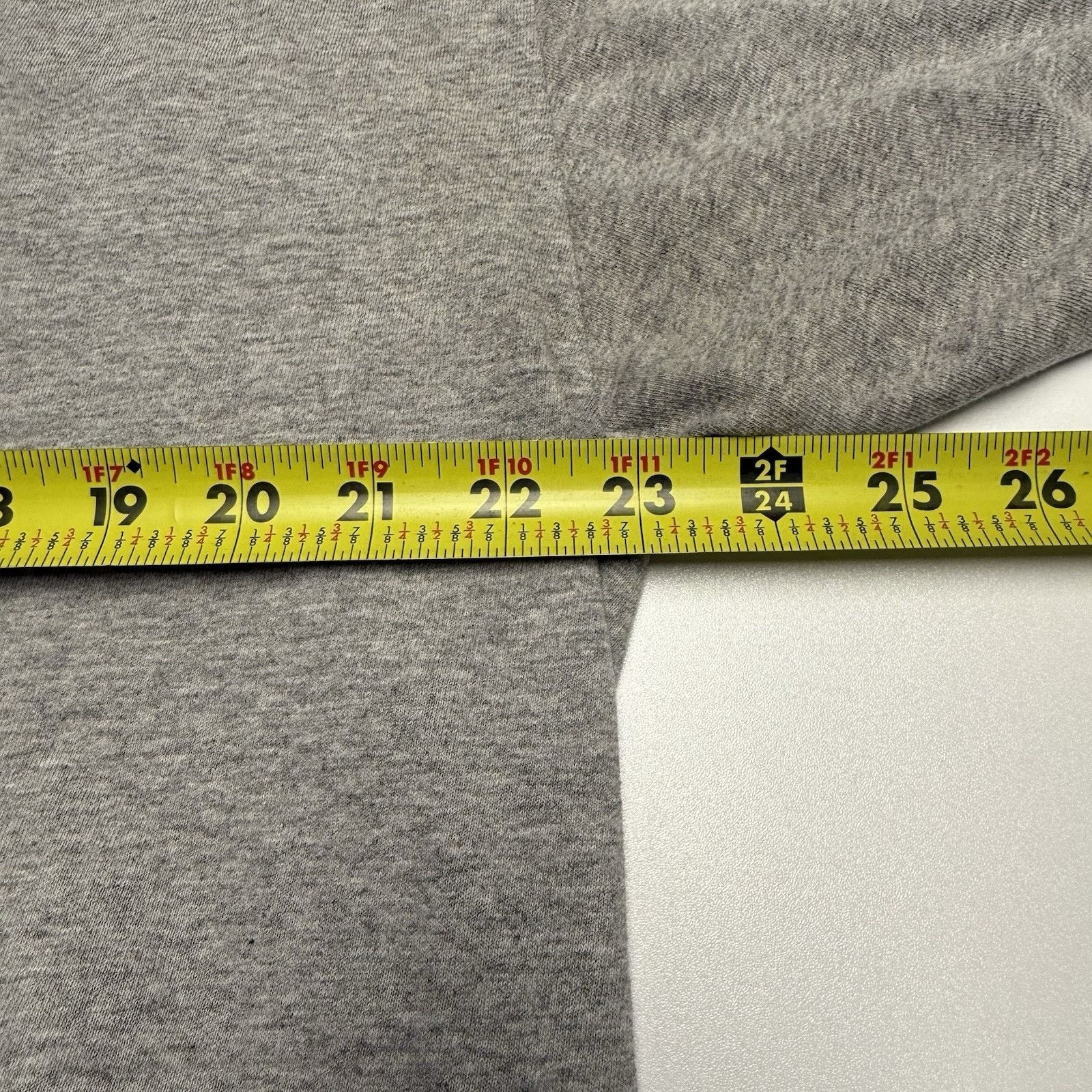 Old Navy Vintage Old Navy T Shirt Mens XL 23x28 Gray Y2K 90s Short Sl Size US XL / EU 56 / 4 - 6 Thumbnail