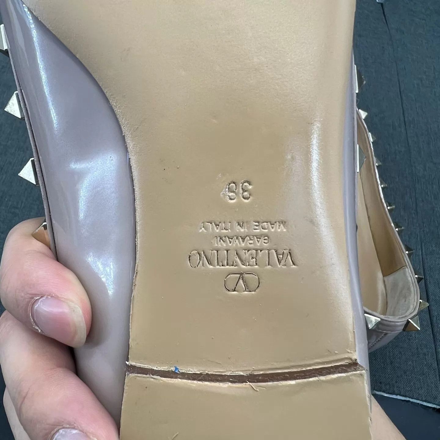Valentino Valentino Rockstud Nude Leather Flat 38 Size US 7.5 / IT 37.5 - 8 Thumbnail