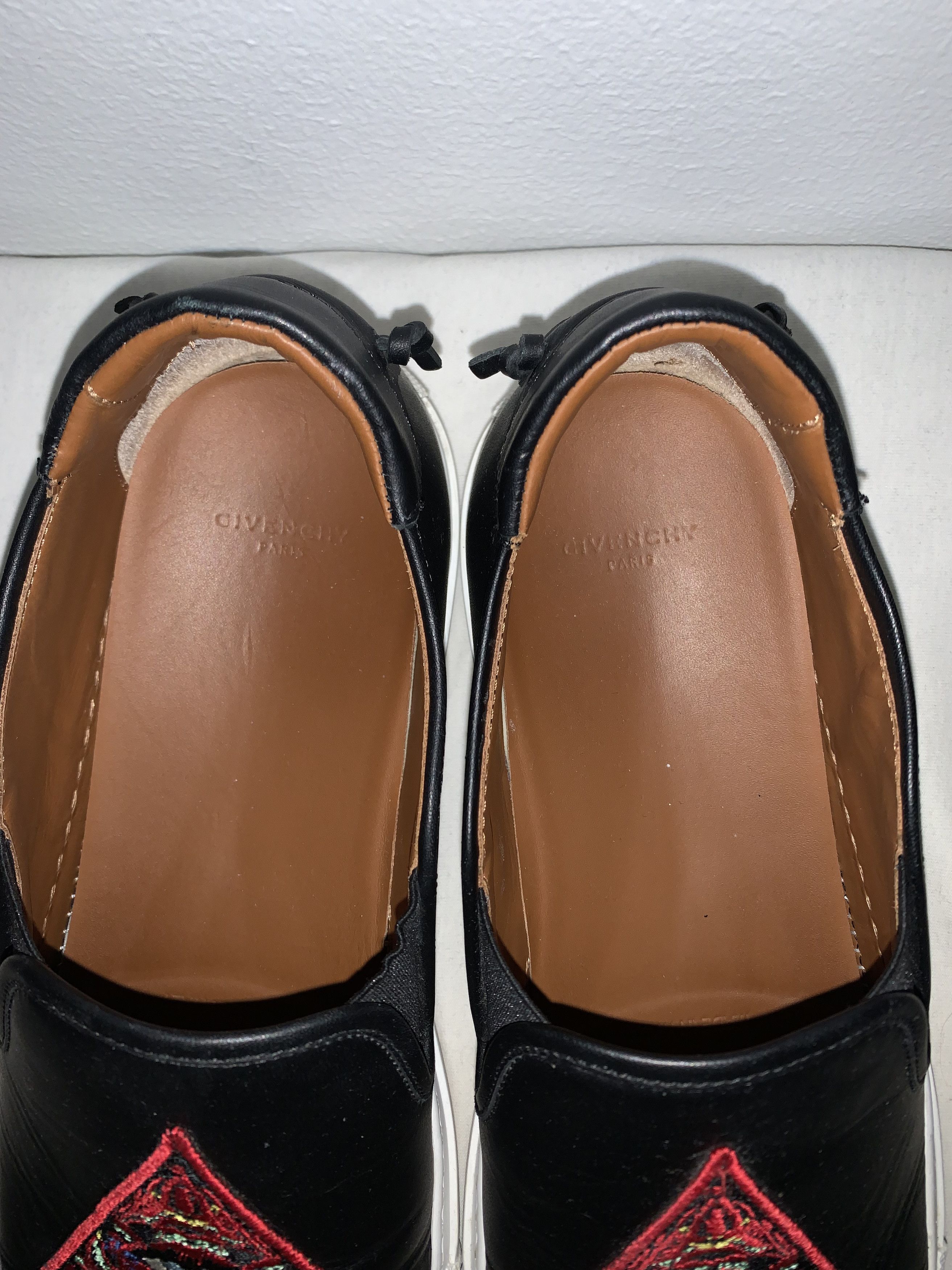 Givenchy Givenchy Appliquéd Leather Slip-On Sneakers Size US 8 / EU 41 - 2 Thumbnail