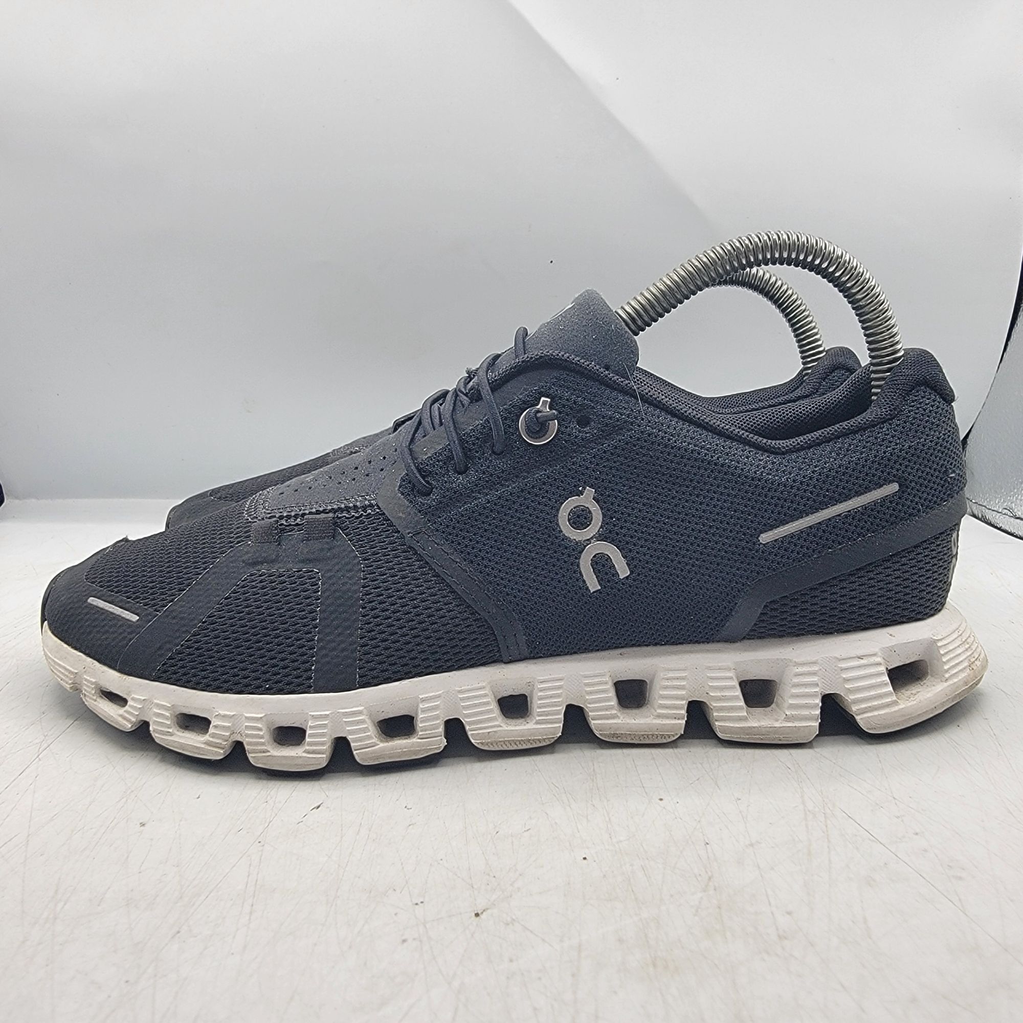 On On Cloud 5 Womens 7.5 Black Running Shoes Athletic Causal Co Size US 7.5 / IT 37.5 - 12 Thumbnail