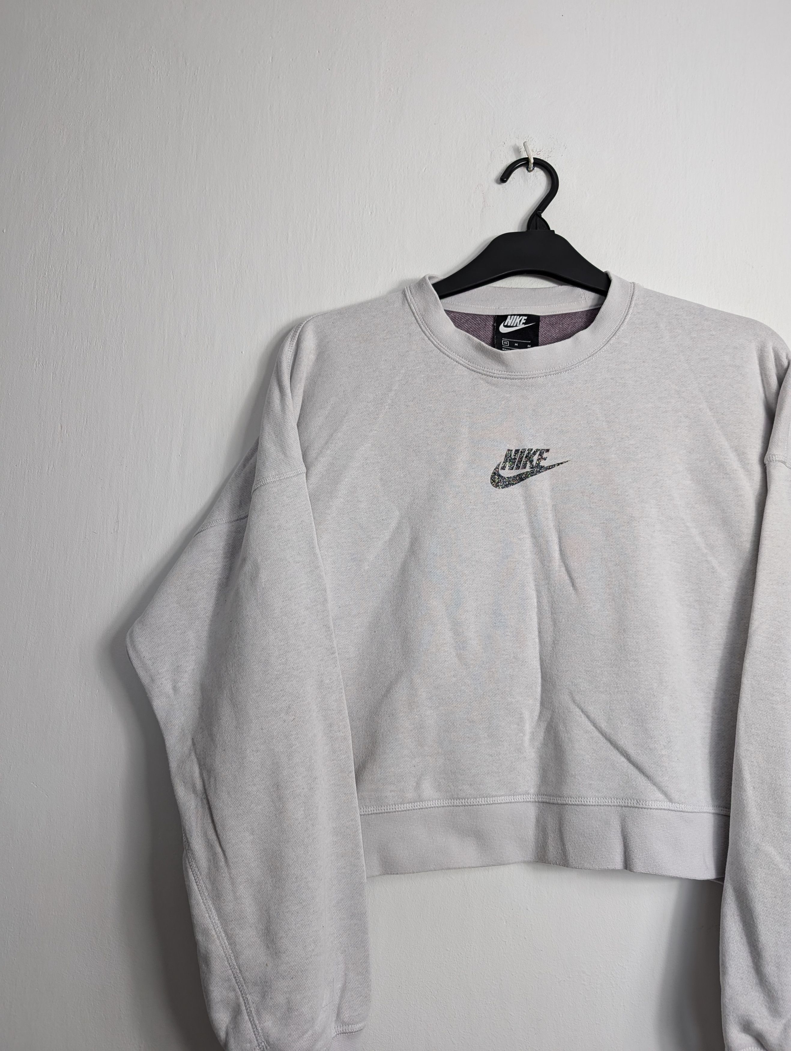Nike Nike Sportswear Cropped Sweatshirt Performance Gym Fitness Size M / US 6-8 / IT 42-44 - 2 Thumbnail