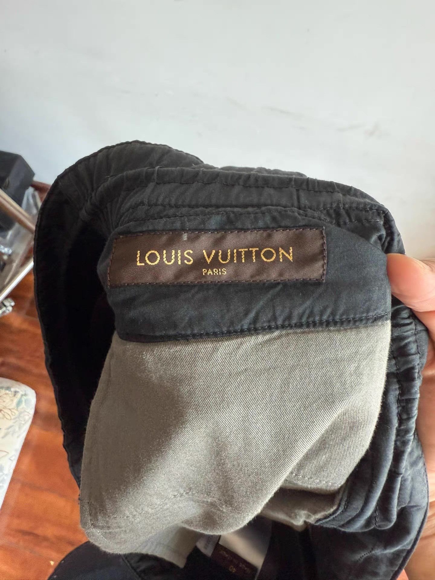 Louis Vuitton Louis Vuitton LV Parachute Pants。 Q17 Size US 34 / EU 50 - 4 Thumbnail