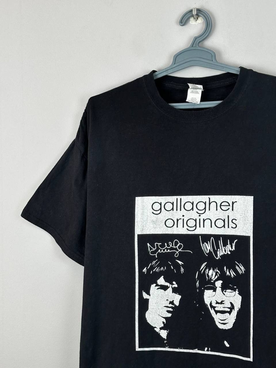 Band Tees Vintage Liam Gallagher Oasis Band Brit rock T Shirt Rare Size US XXL / EU 58 / 5 - 3 Thumbnail