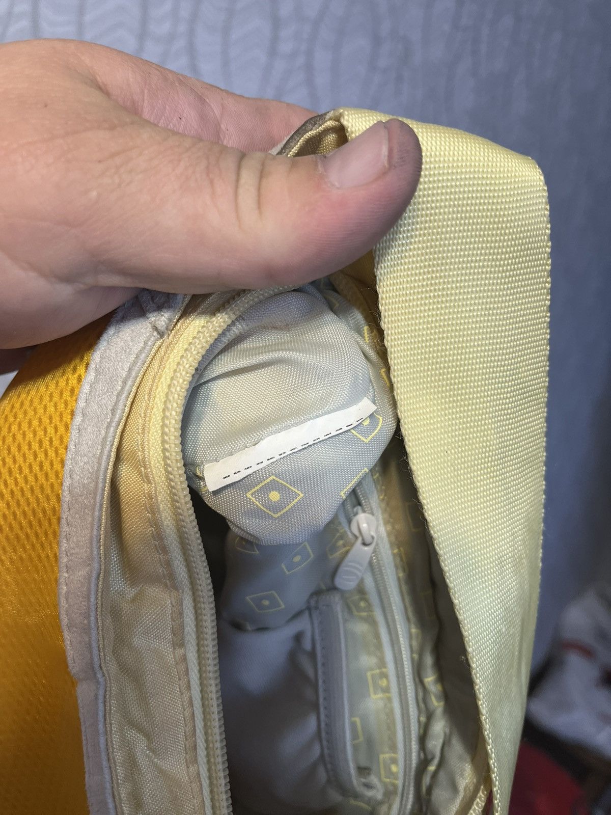 Nike × Vintage Vintage Nike Baguette Y2K Yellow Handbag Size ONE SIZE - 12 Thumbnail