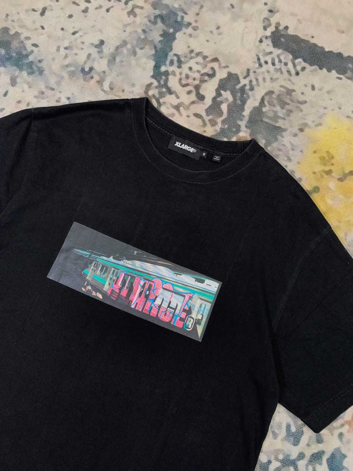 Xlarge Bundling Xlarge Throw Up Graffiti in Train Tshirt Size US L / EU 52-54 / 3 - 7 Thumbnail