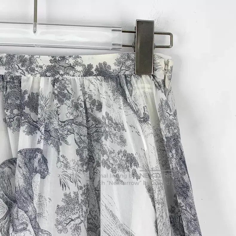 Dior Dior Gray animal jungle printed cotton casual half-length Size 24" / US 00 / IT 34 - 3 Thumbnail