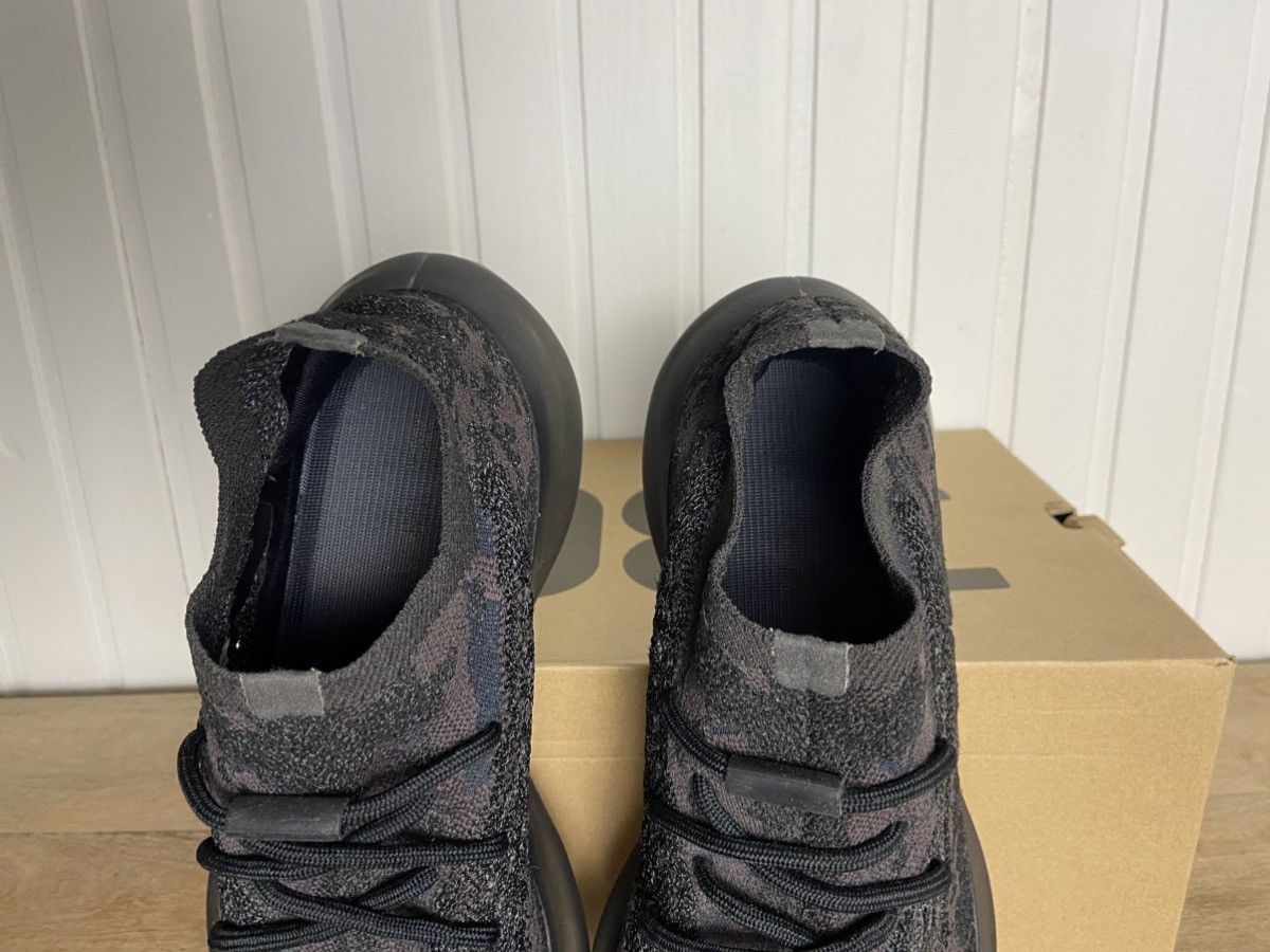 Adidas Used adidas Yeezy Boost 380 "Onyx Reflective" size 9,5US Size US 9.5 / EU 42-43 - 13 Thumbnail