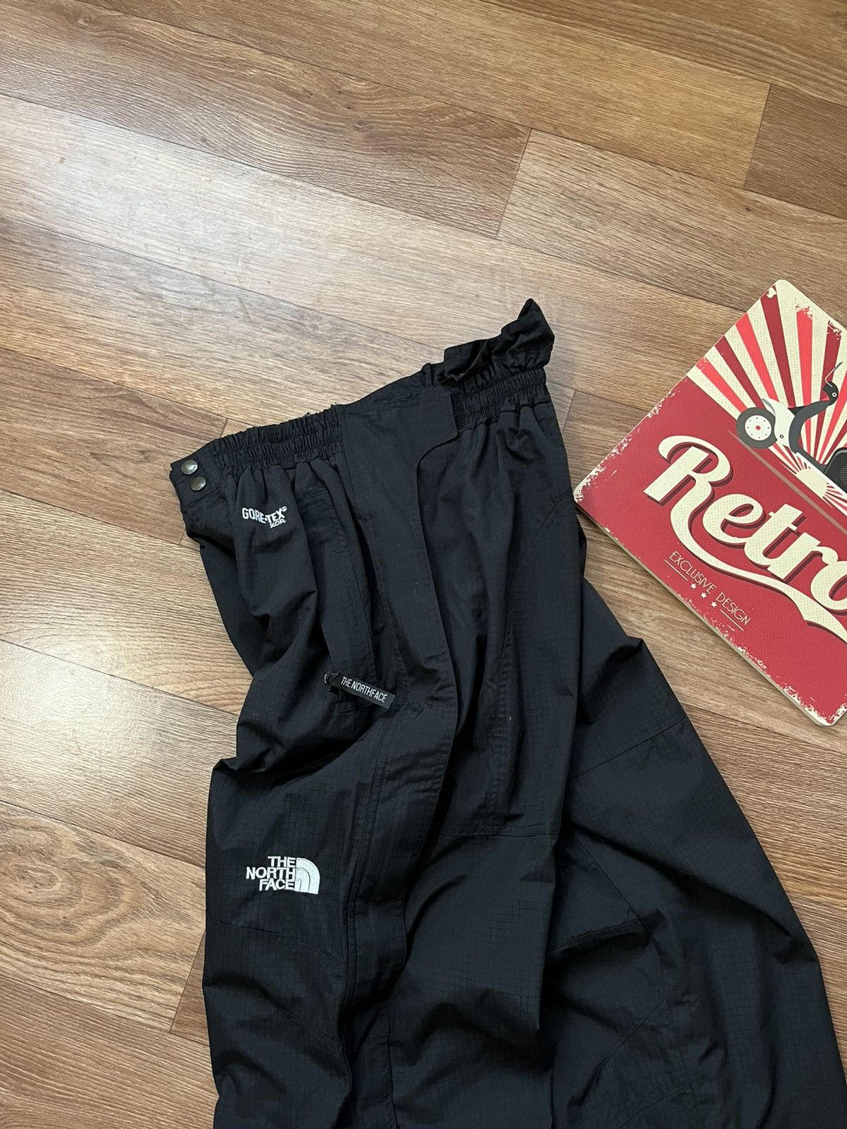 The North Face Vintage The North Face Gore-Tex Snowboard Ski Outdoor Pants Size US 32 / EU 48 - 3 Thumbnail