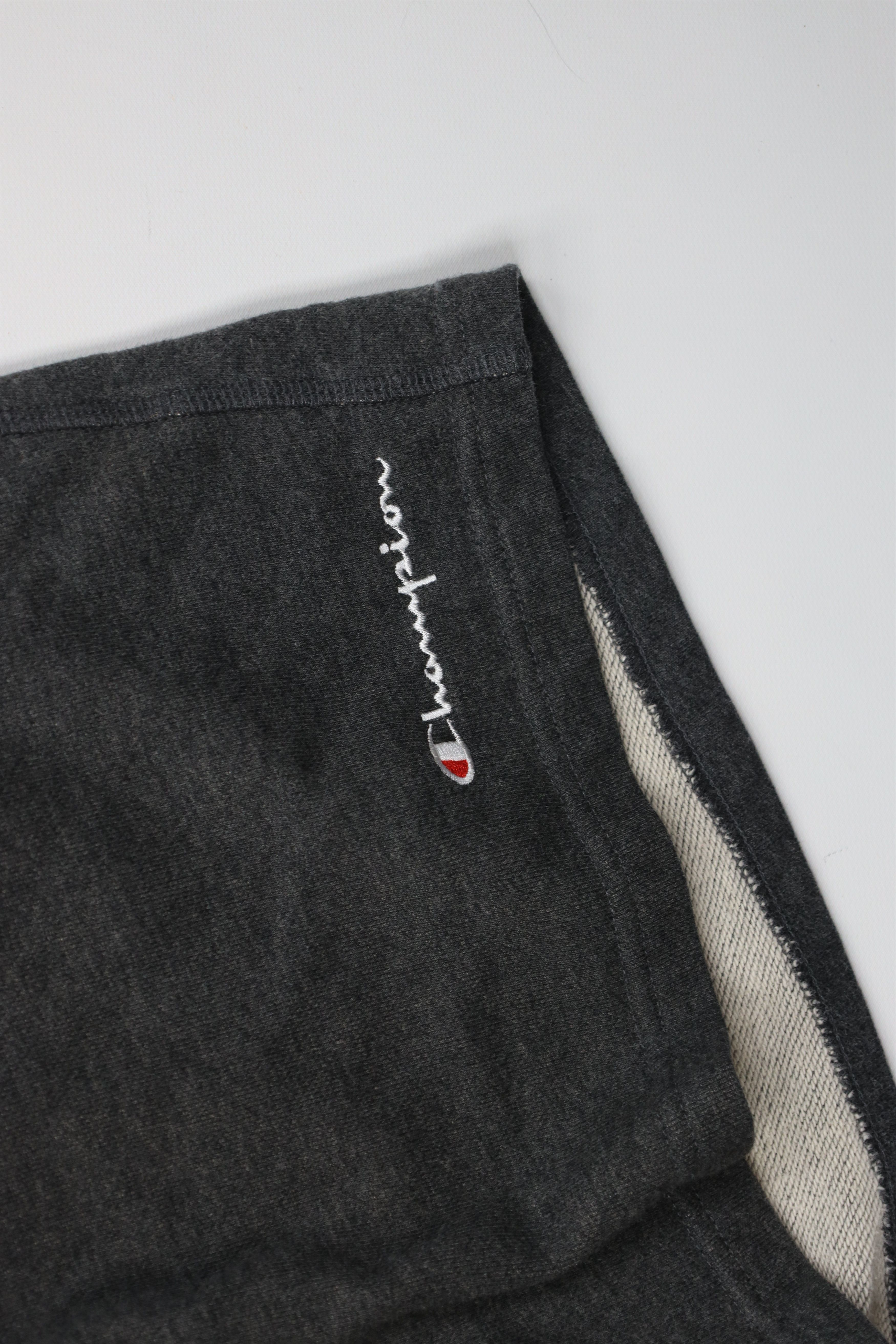 Champion Vintage Y2K Champion Spell French Terry Sweatpants Shorts Size US 38 / EU 54 - 5 Thumbnail