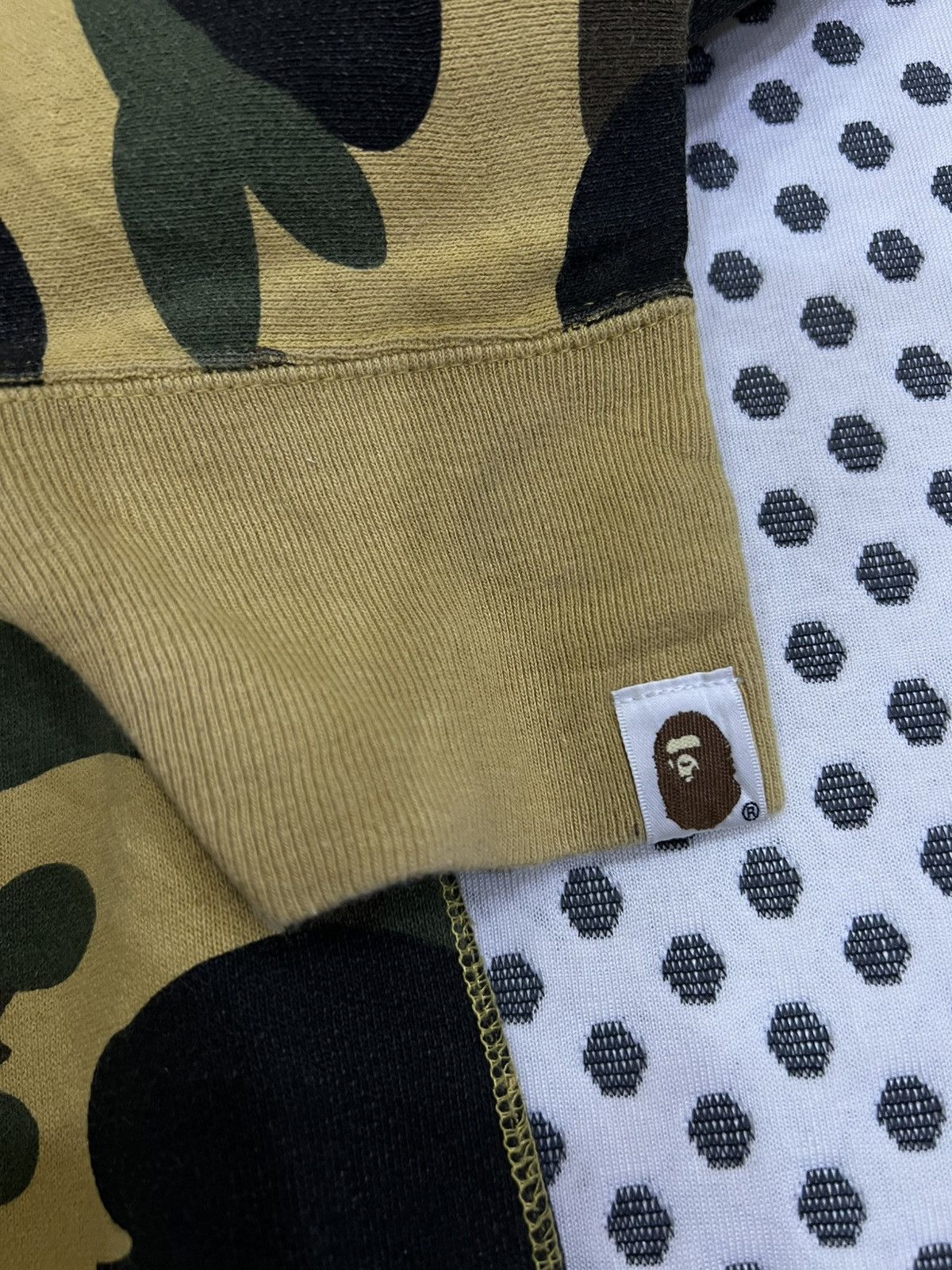 Bape Bape 1st camo hoodie. Size US M / EU 48-50 / 2 - 11 Thumbnail