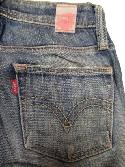 Levi's Vintage Clothing × Vintage LEVI’S LADY STYLE DISTRESSED JEANS FLARED VINTAGE Size 27" / US 4 / IT 40 - 6 Thumbnail
