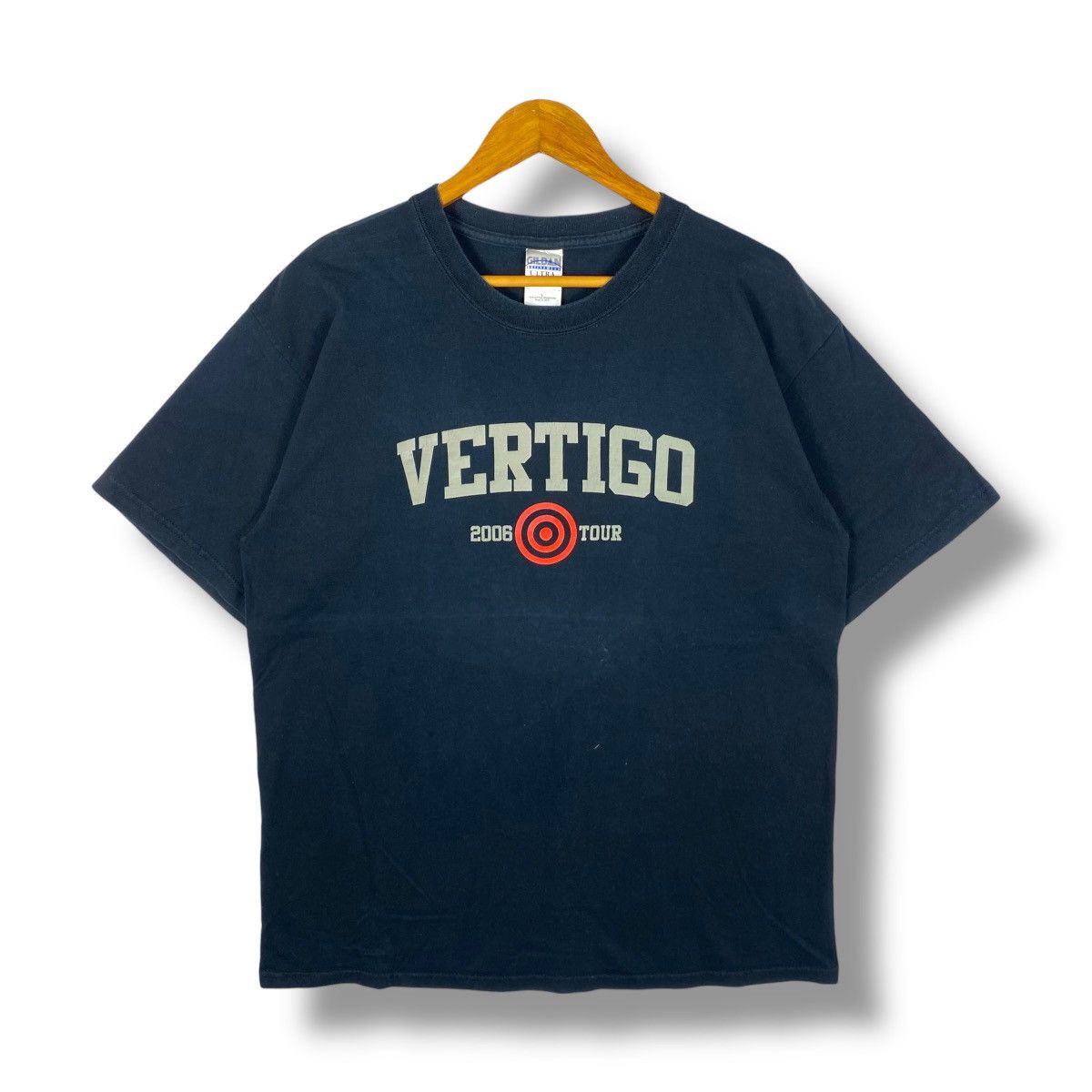Band Tees Vintage 00s U2 Band Vertigo Tour Faded Tee Shirt Large Size Size US L / EU 52-54 / 3 - 1 Thumbnail