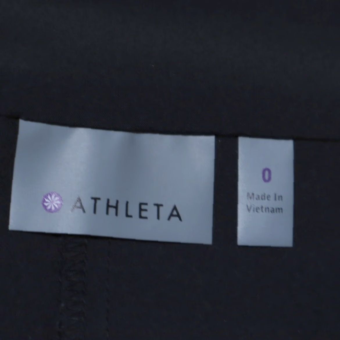 Athleta Athleta Skort Black Women's 0 All Day High Stretch Polyester Woven Relaxed Inseam 16in Zip Front Casual Activewear Size 25" / US 0 / IT 36 - 5 Thumbnail