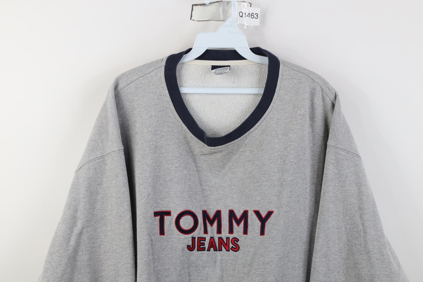 Tommy Hilfiger Vintage 90s Tommy Hilfiger Spell Tommy Jeans Sweatshirt Gray Size US XL / EU 56 / 4 - 2 Thumbnail