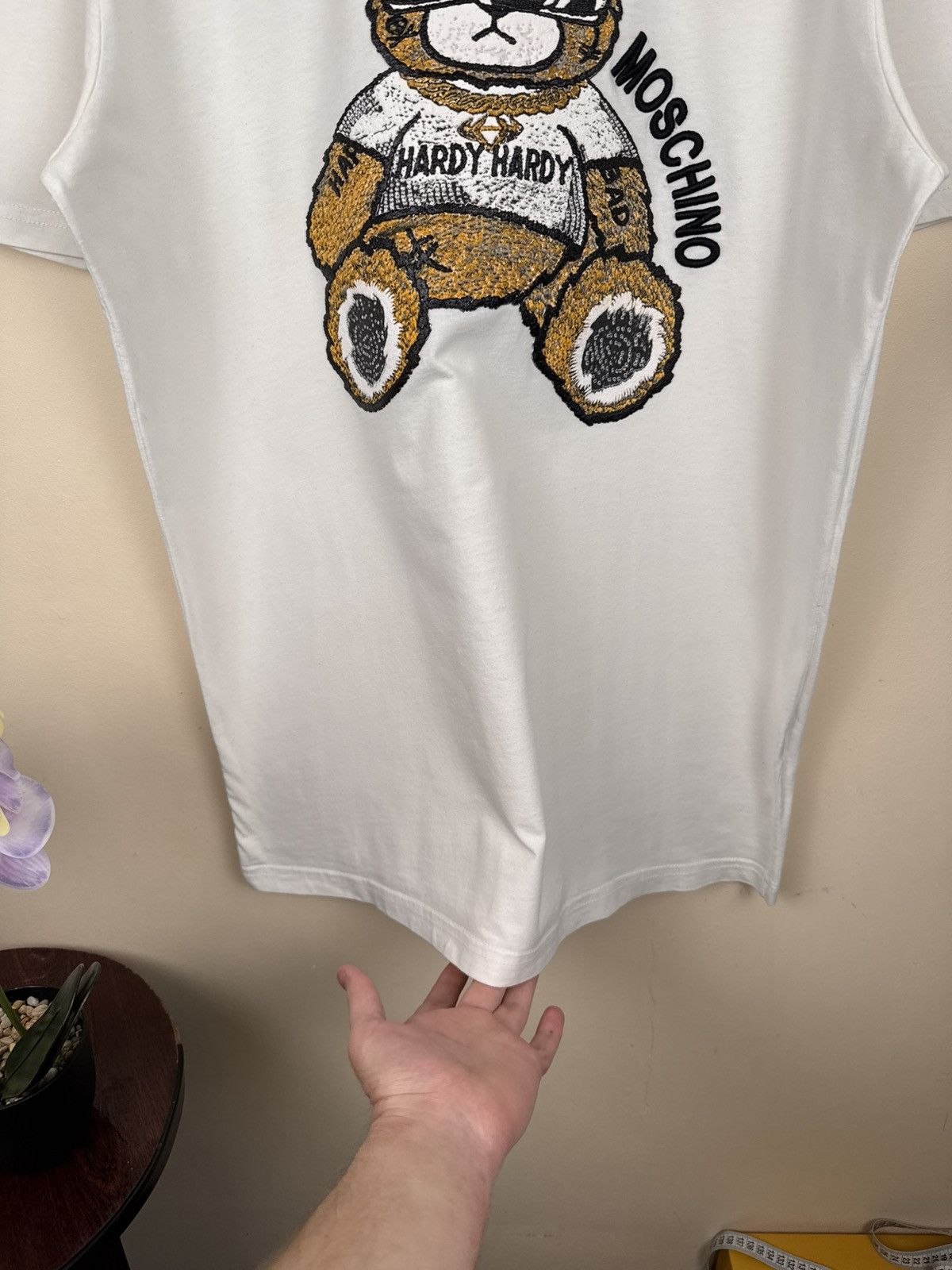 Moschino Moschino T shirt Teddy Bear Hardy White Mens Luxury Hype Size US XXL / EU 58 / 5 - 11 Thumbnail