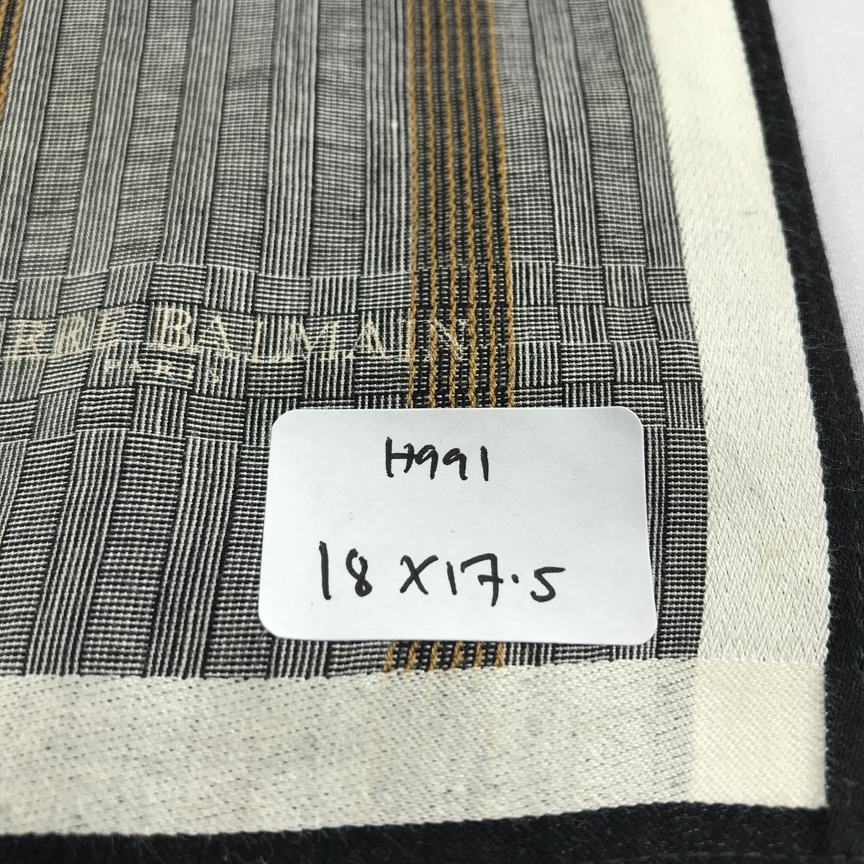 Pierre Balmain Pierre Balmain Handkerchief Neckerchief Bandana H991 Size ONE SIZE - 7 Thumbnail