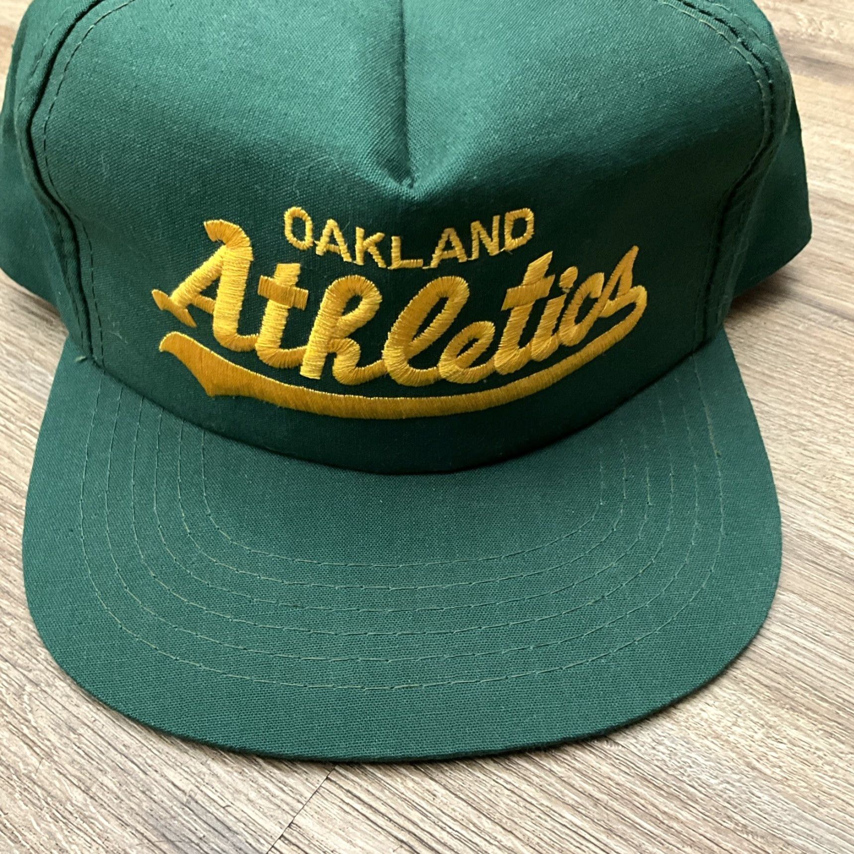 Sports Specialties VINTAGE Sports Specialties Oakland A’s Athletics Script Snapback Hat Size ONE SIZE - 2 Thumbnail