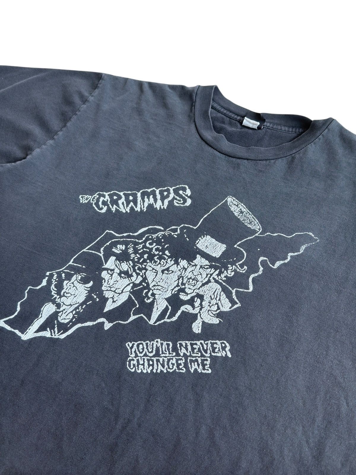Band Tees × Vintage Vintage 90s The Cramps ‘You’ll Never Changed Me’ Tee Shirt Size US XL / EU 56 / 4 - 7 Thumbnail