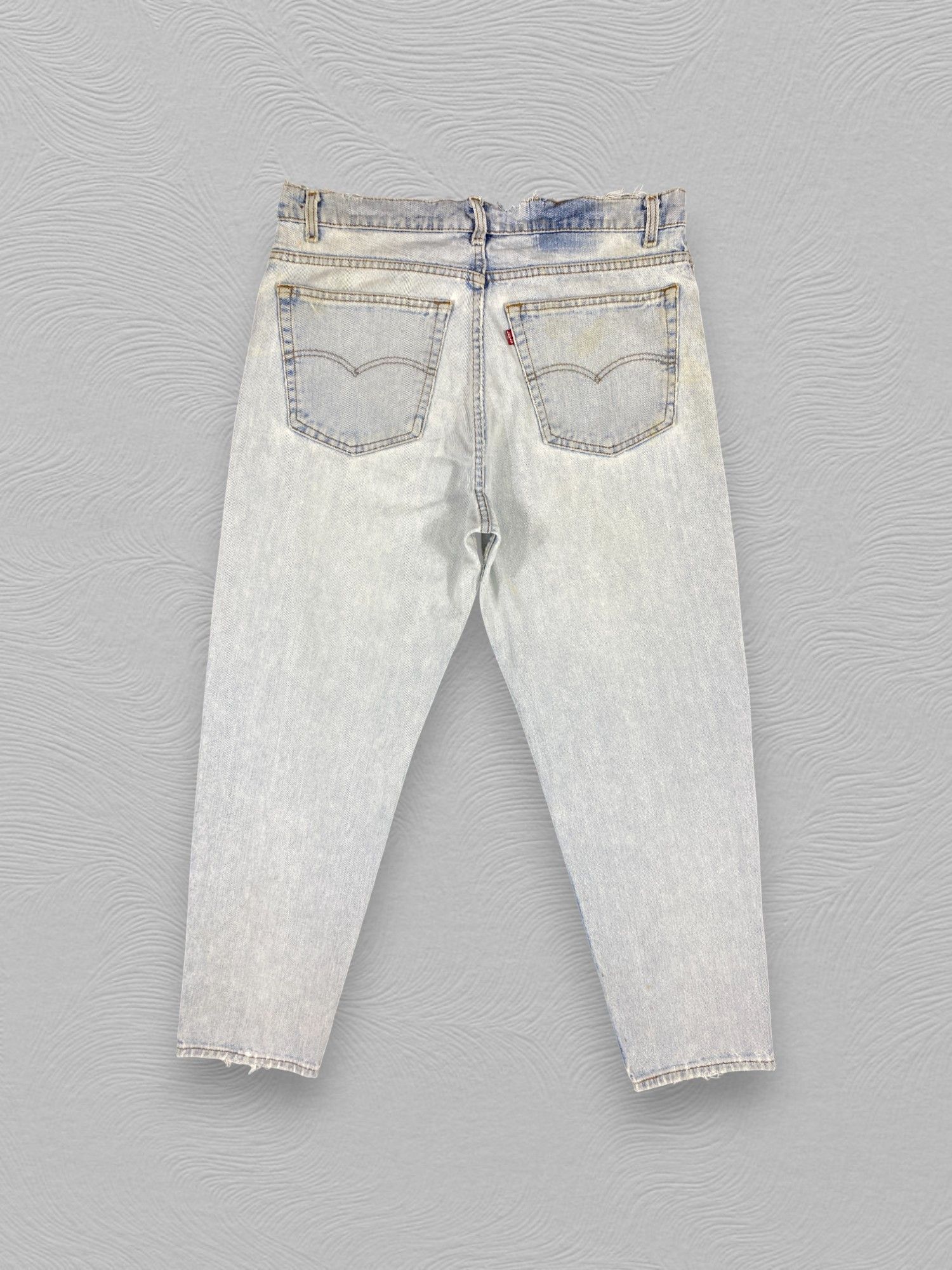 Levi's 90's Light Wash Vintage Levi's 550 37x30.5 Denim -JN1880 Size US 37 - 2 Thumbnail