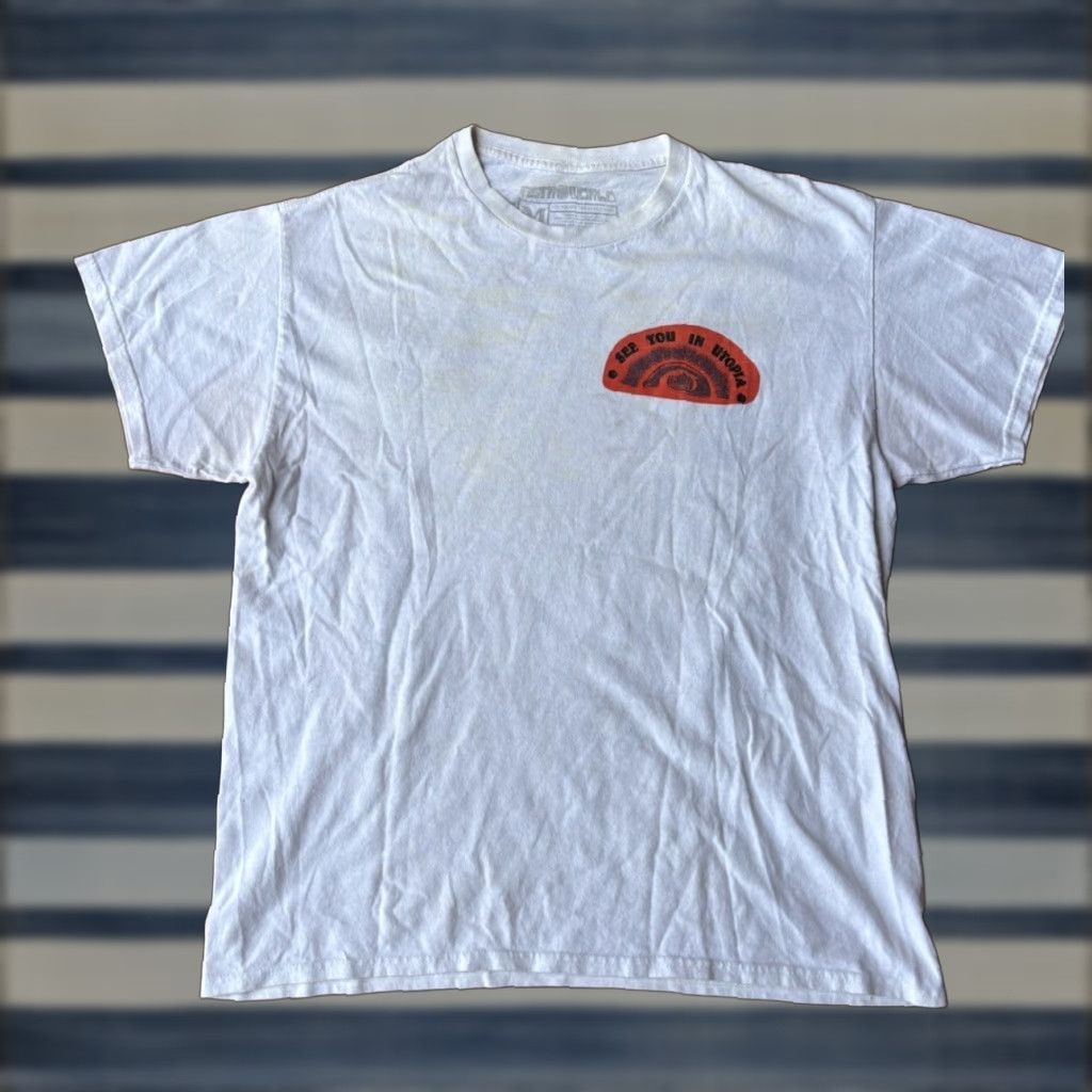 Travis Scott VINTAGE? No — Travis Scott Astroworld Astrofest 2021 T-Shirt M White Graphic Print Crew Neck Short Sleeve Cactus Jack Logo Men Size US M / EU 48-50 / 2 - 1 Thumbnail
