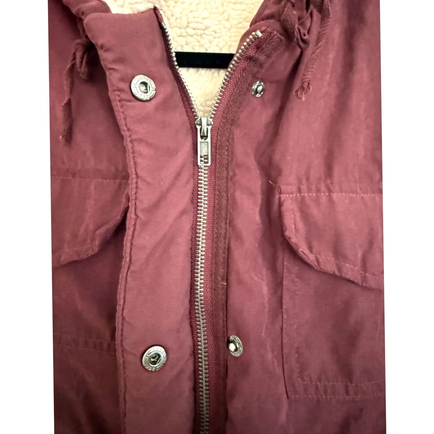Brandy Melville Brandy Melville Jacket Shirt Hoodie? Size M / US 6-8 / IT 42-44 - 4 Thumbnail
