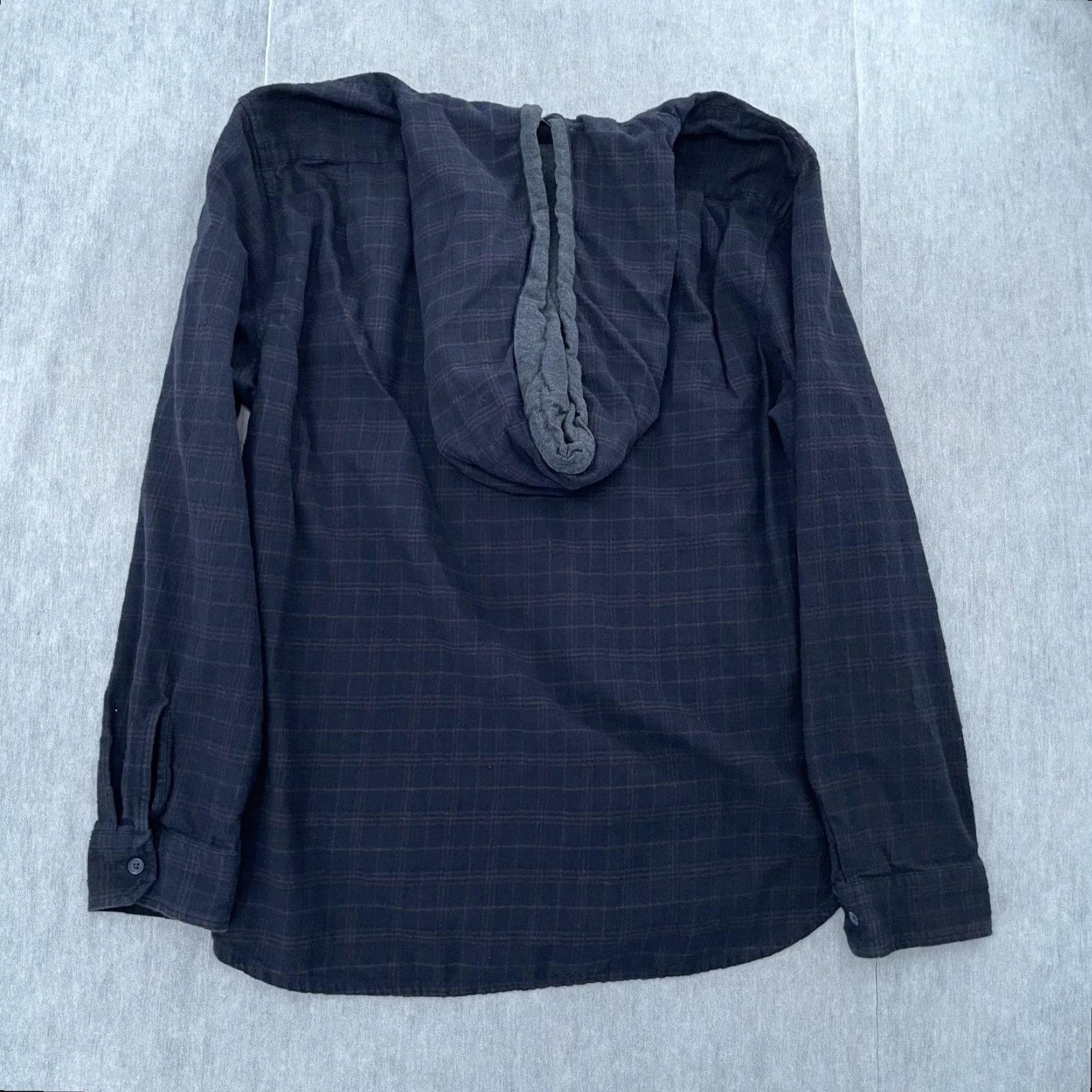 Vince Vince Men's Hoodie Adult Large Blue Plaid Sweater Henley Long Sleeve Cotton Casual Size US L / EU 52-54 / 3 - 2 Thumbnail
