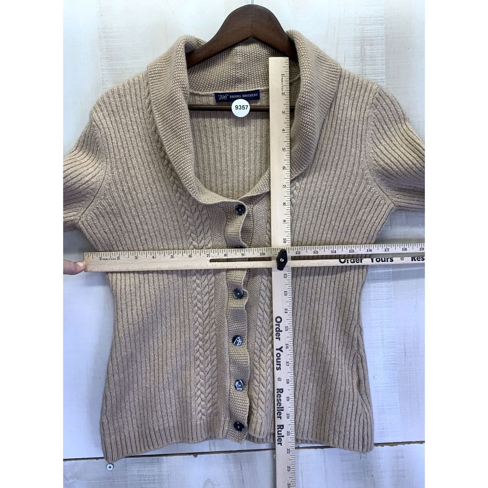 Brooks Brothers VINTAGE Brooks Brothers Cardigan Shirt Womens 100% Merino Wool Brown Small-9357 Size S / US 4 / IT 40 - 2 Thumbnail