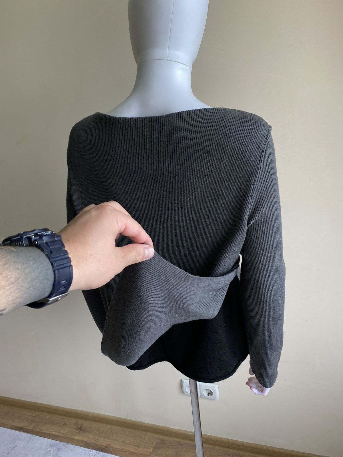Sarah Pacini Sarah Pacini Womens Designer Long Sleeve Sweater Size S-M Size S / US 4 / IT 40 - 9 Thumbnail